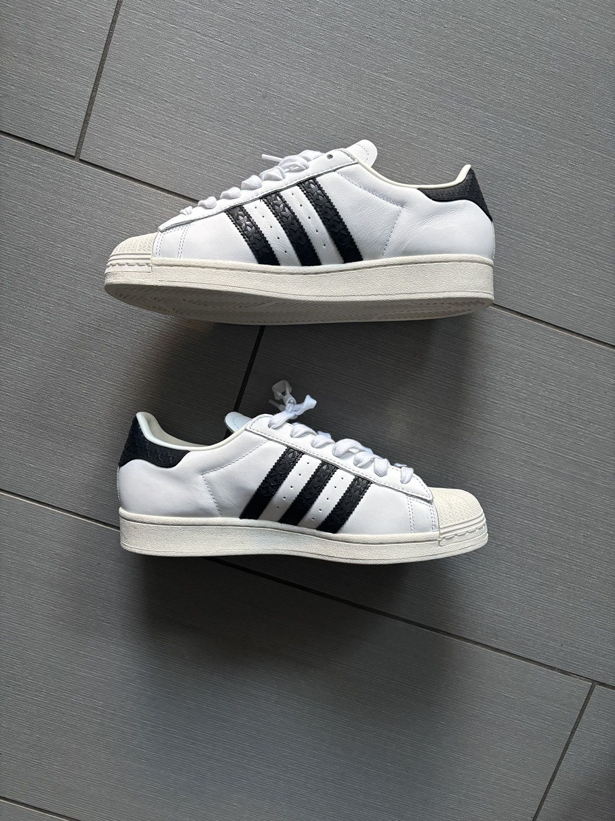 Adidas × Swarovski Adidas Superstar x Swarovski Shoes Size US 10.5 / EU 43-44 - 2 Thumbnail