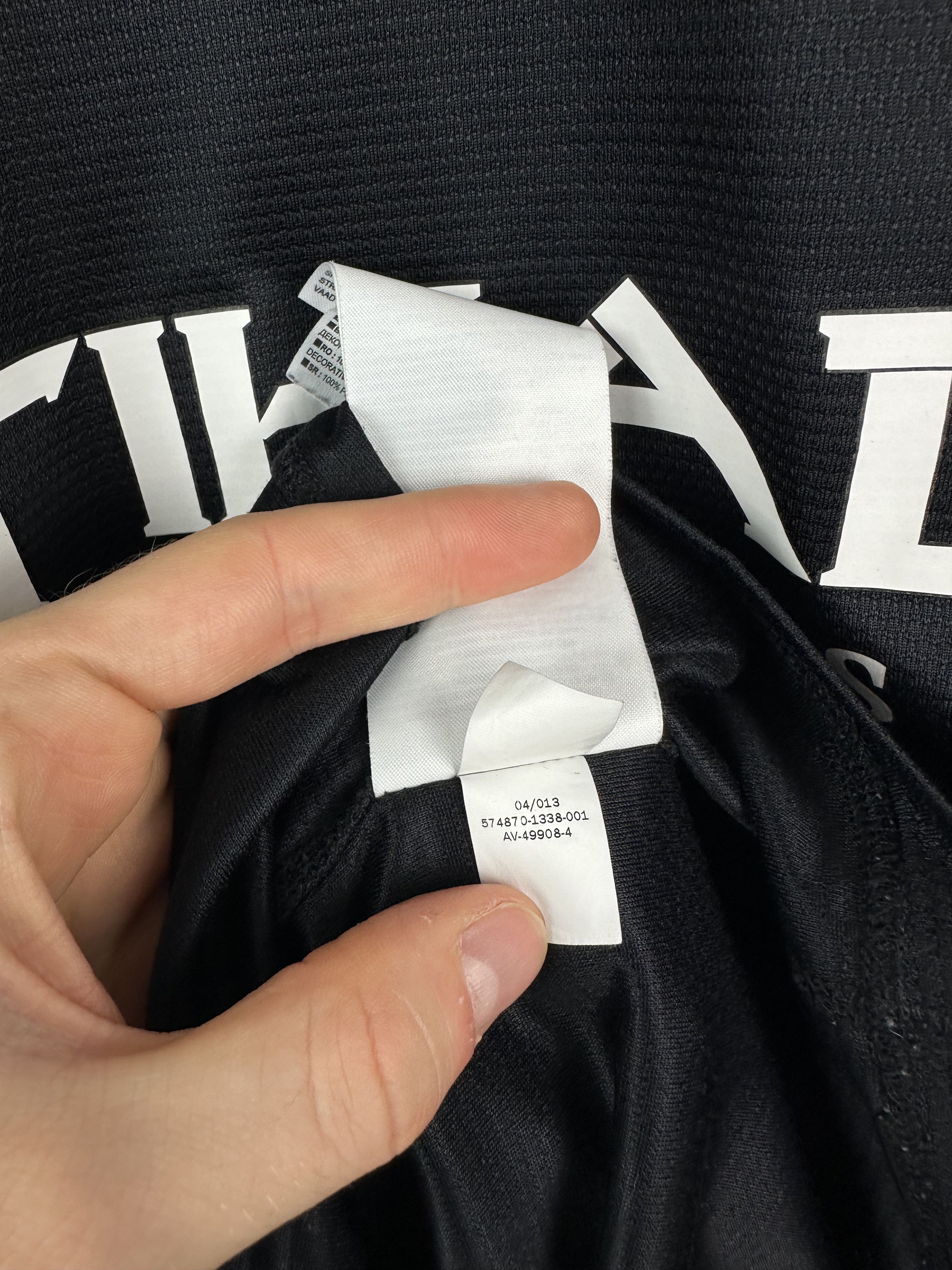 Nike Manchester City football shirt 2013 Long Sleeve Nike Jersey Size US XL / EU 56 / 4 - 13 Thumbnail