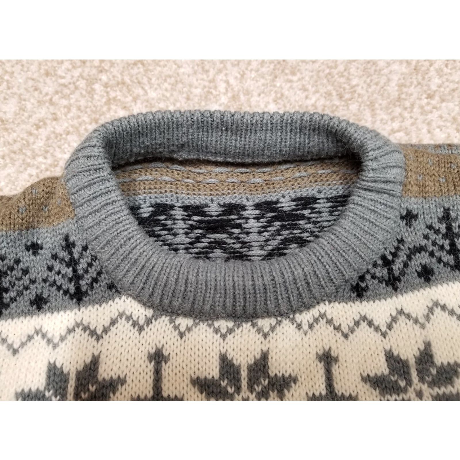 Jantzen VINTAGE Ski Sweater Mens M Gray Brown Crewneck Pullover Icelandic Snow Flake Geometric All Seasons Casual Mens Size US M / EU 48-50 / 2 - 4 Thumbnail