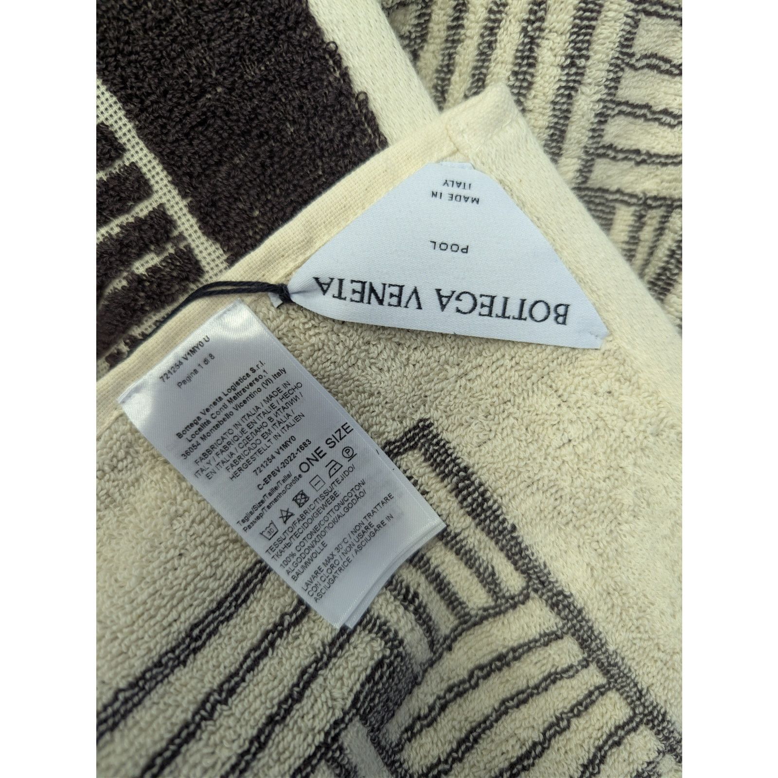Bottega Veneta o1rshd1 Size:OS / Intreccio Jacquard Beach Towel Cream/Brown Size ONE SIZE - 15 Thumbnail
