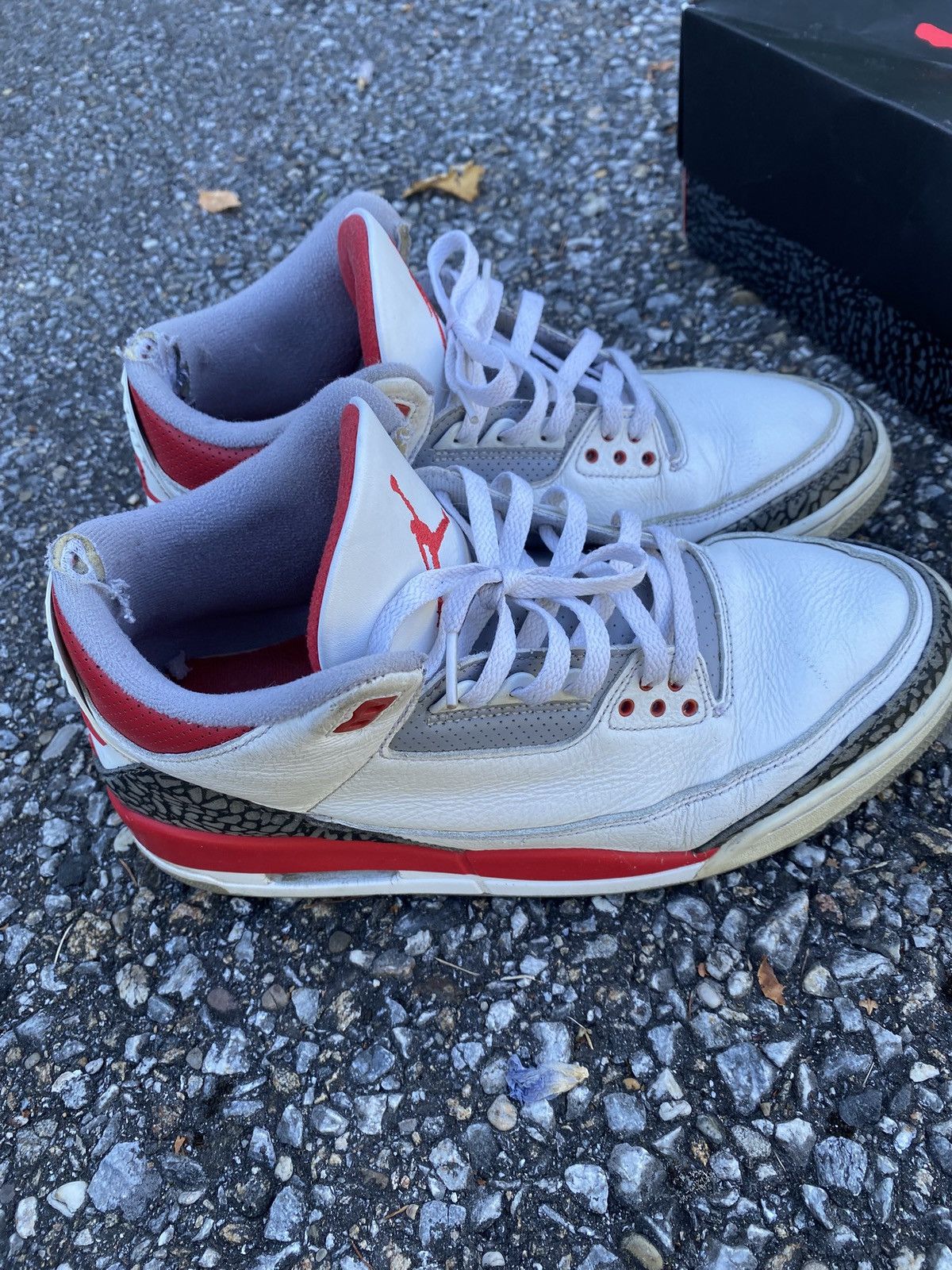 Jordan Brand Jordan 3 Fire Red, 45, streetwear, vintage, y2k Size US 11 / EU 44 - 9 Thumbnail