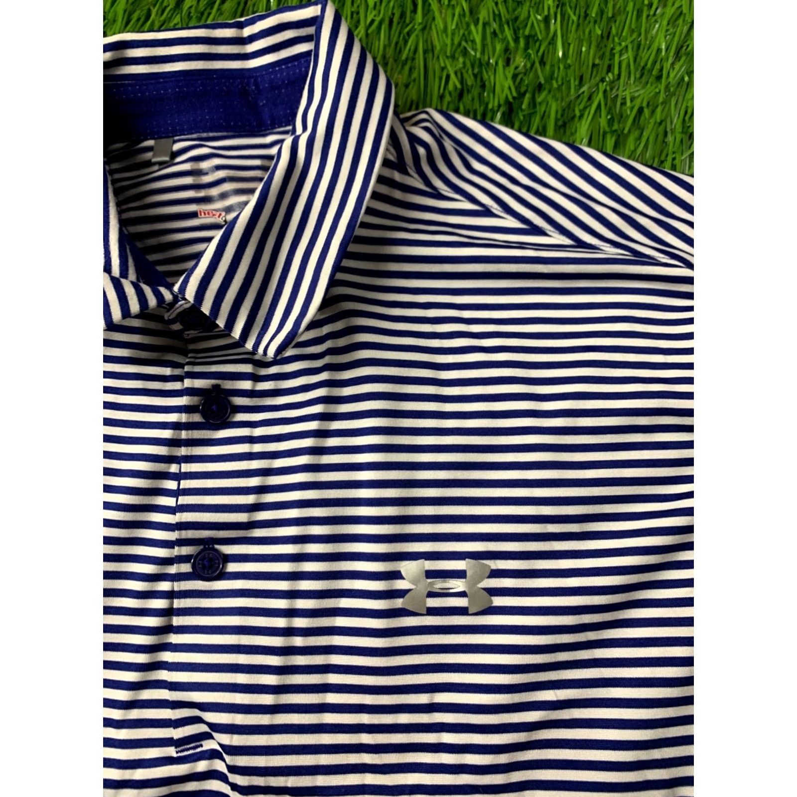 Under Armour UNDER ARMOUR HEATGEAR MEN POLO SHIRT JERSEY MEDIUM BLUE AND WHITE SOLID SHORT SLEEVE BAGGAGE? Size US M / EU 48-50 / 2 - 3 Thumbnail