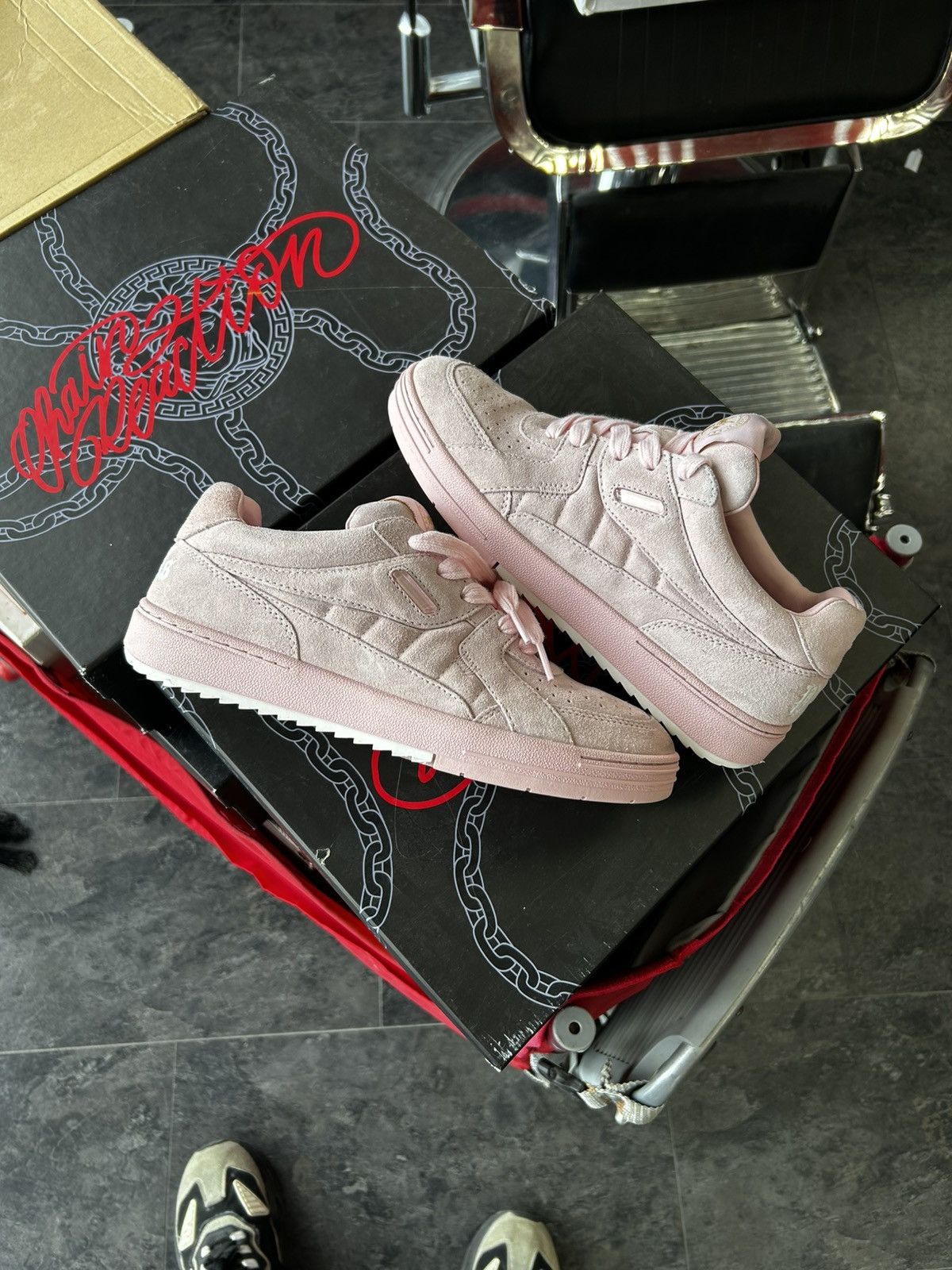 Palm Angels Palm angels pink suede lows Size US 8 / EU 41 - 2 Thumbnail