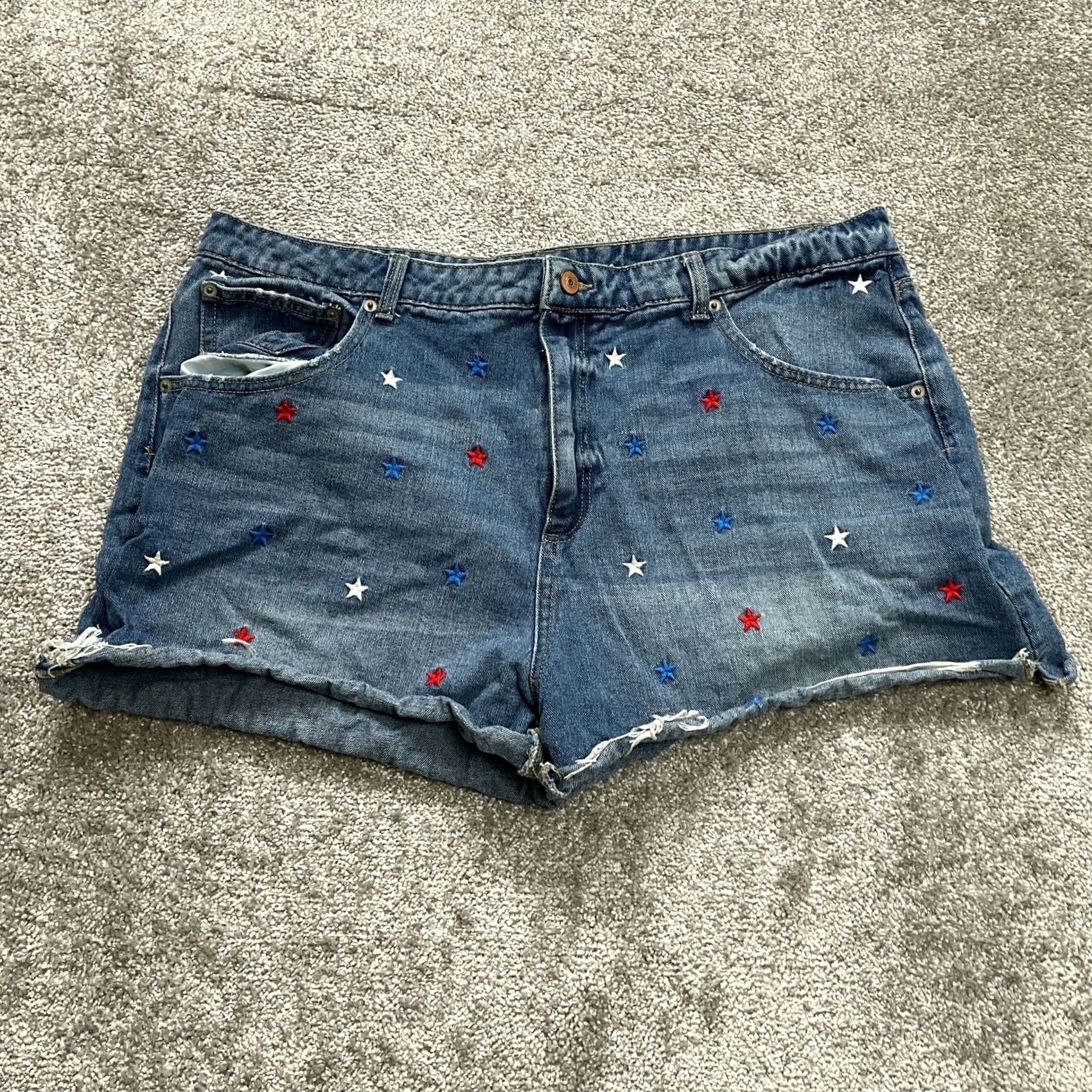 Vintage No Boundaries Denim Jean Shorts Juniors 21 Blue Dark Wash Star Print Cutt Off 3" Women Size 27" / US 4 / IT 40 - 2 Thumbnail