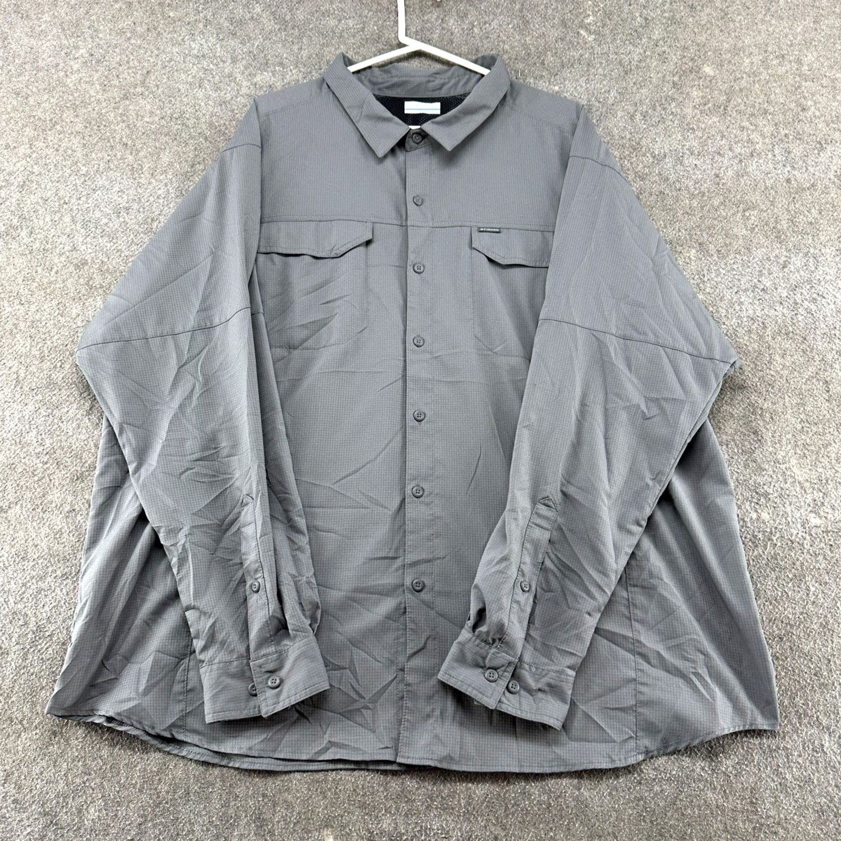 Vintage Columbia Shirt Mens 3X Grey Long Sleeve Button Up Polyester Solid Fishing Shirt Big & Tall Mens Button-Up Collar-Down Casual Outdoor Fishing 3X Gray Size US XXL / EU 58 / 5 - 2 Thumbnail