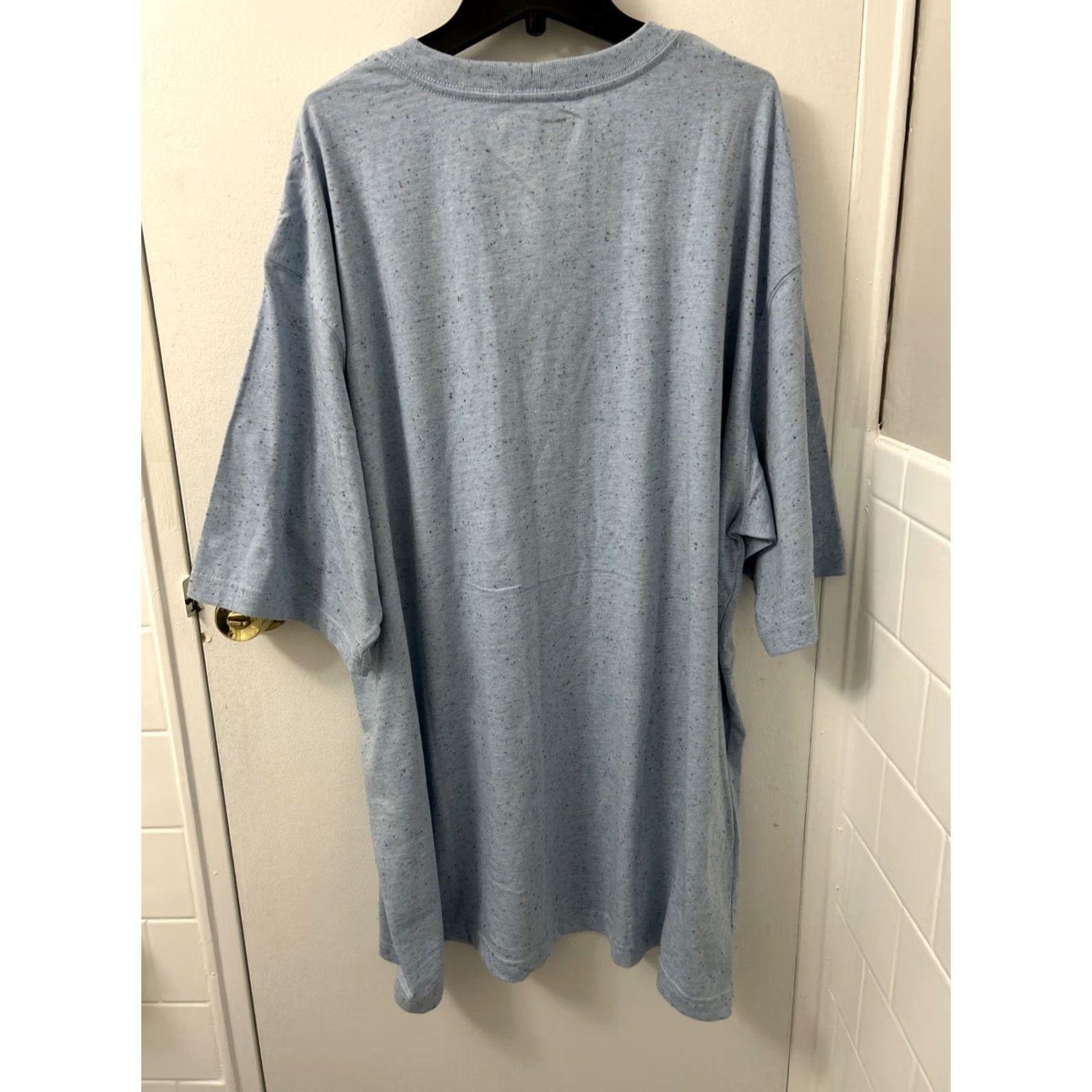 Carhartt Carhartt Shirt Mens 2XL Blue Loose Fit Heavyweight Pocket S/S Speckled Crew Neck Everyday Casual Mens Size US XXL / EU 58 / 5 - 7 Thumbnail