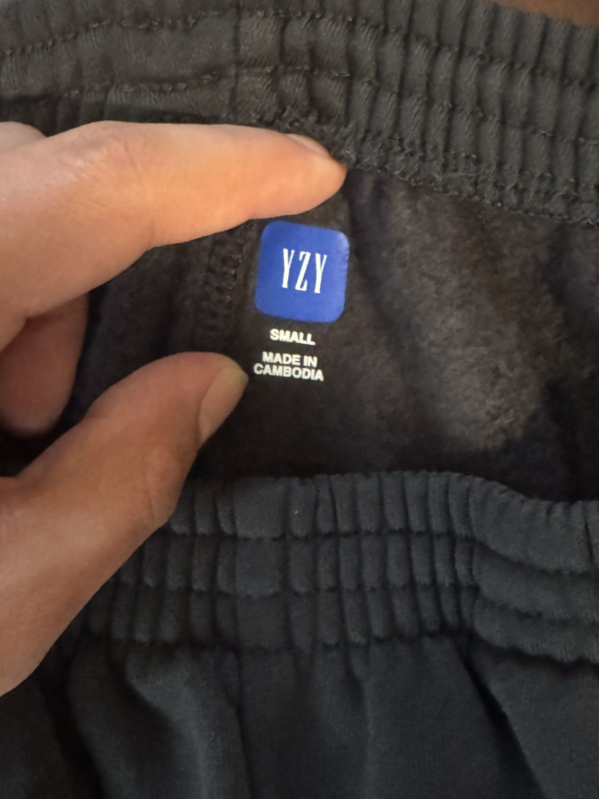 Balenciaga × Gap × Yeezy Yeezy gap balenciga sweatpants Size US 28 / EU 44 - 2 Thumbnail