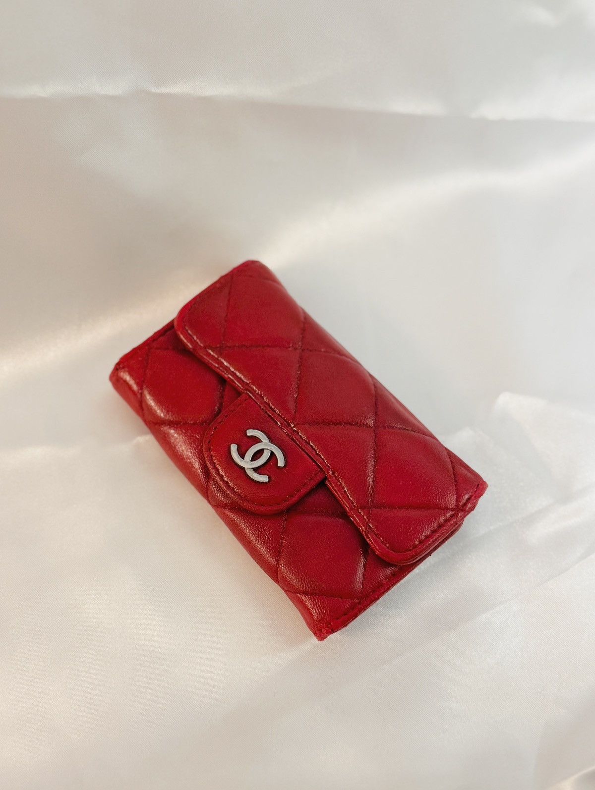 Chanel Caviar Quilted Classic Key Holder Wallet Red Size ONE SIZE - 13 Thumbnail