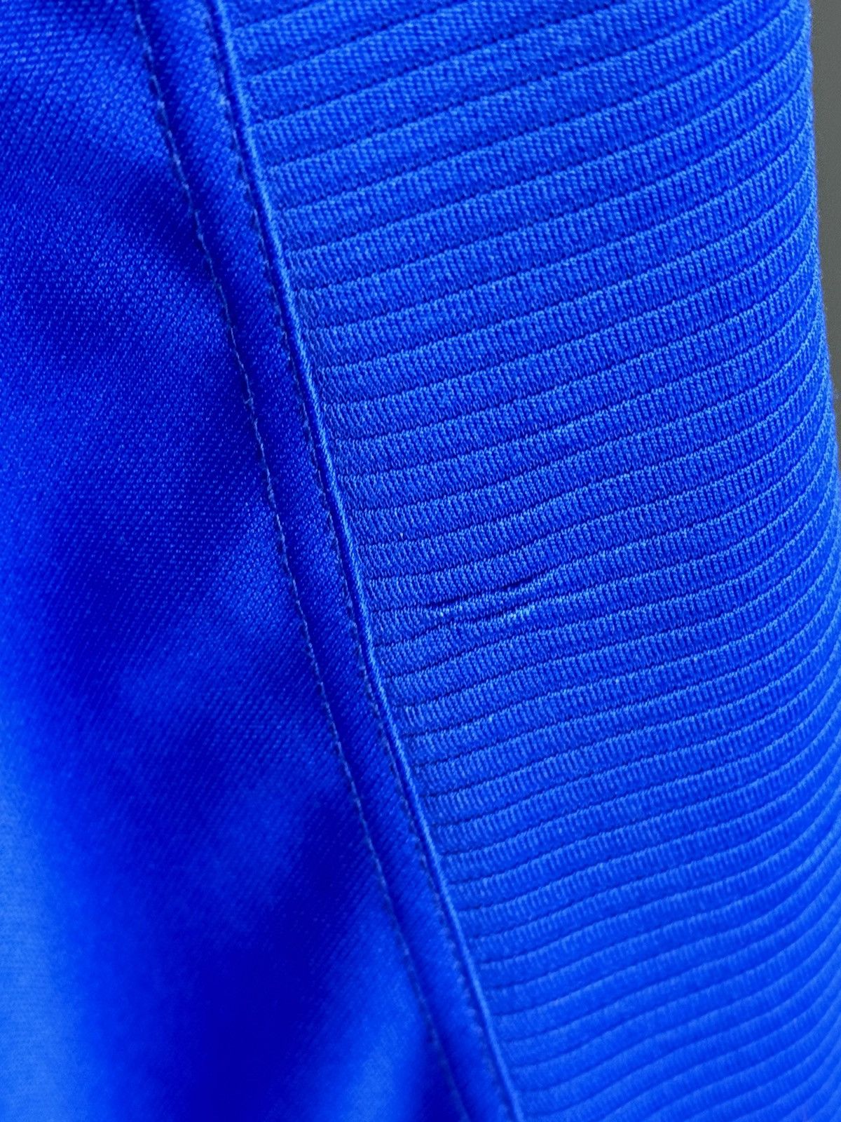 Umbro Everton 99/00 Home Football Jersey Size US XL / EU 56 / 4 - 11 Thumbnail