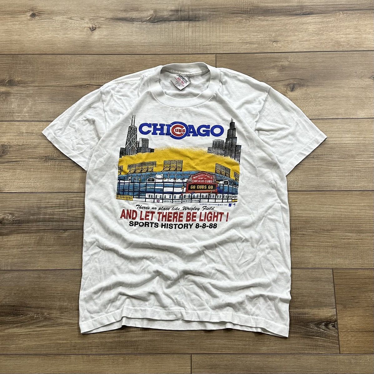 MLB Vintage 1988 Chicago Cubs Wrigley Field MLB Historical Tee Size US L / EU 52-54 / 3 - 1 Thumbnail