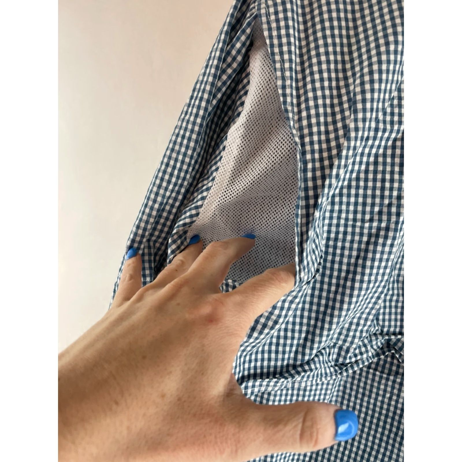 Vintage Field N' Forest Shirt Men M Blue White Check Button-Down Pockets Vented Fishing Button Up Size US M / EU 48-50 / 2 - 7 Thumbnail