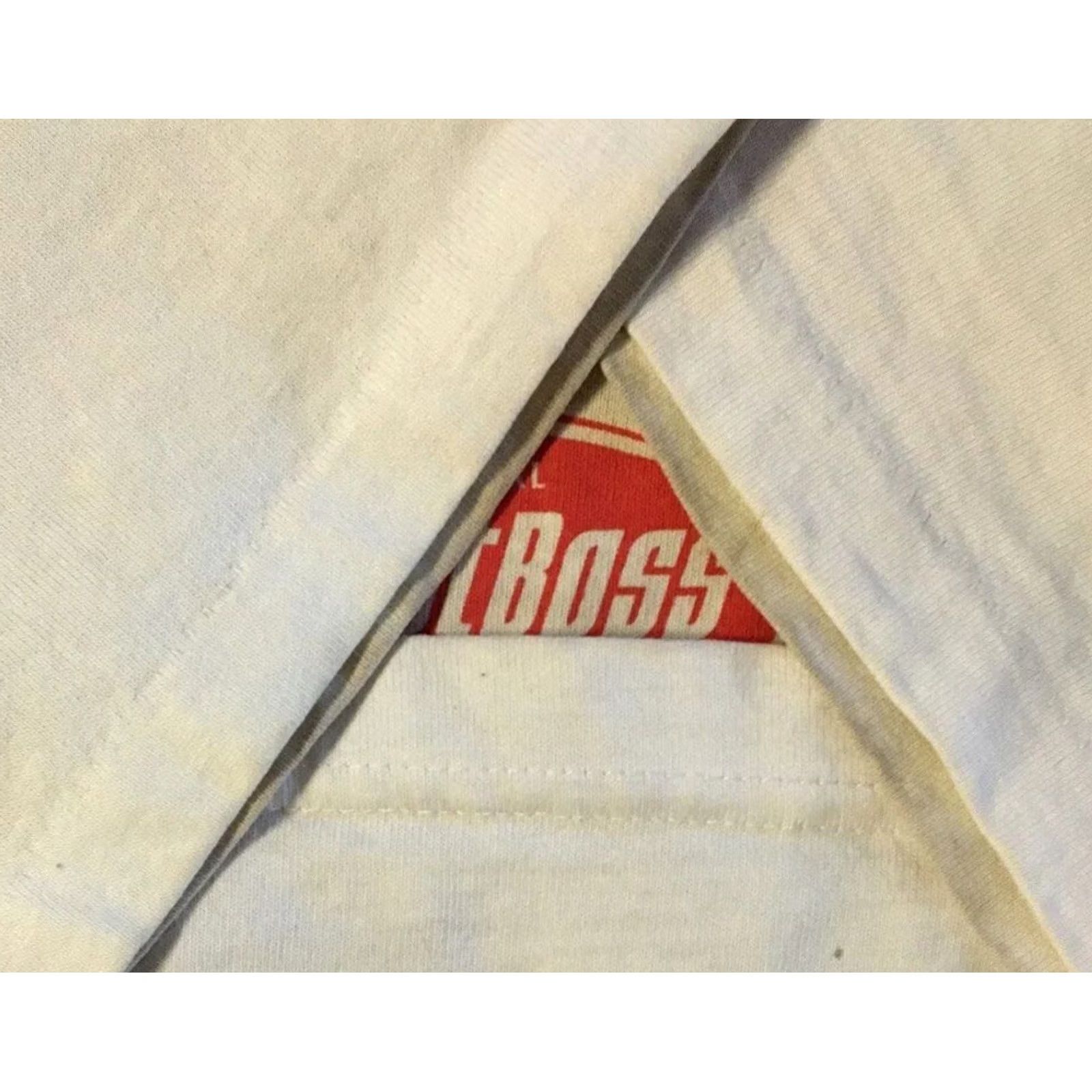 Vintage VINTAGE The BOSS Faded Distress Shirt XL Mens T-Shirt 90s Distressed White Funny Rock Punk Harley Biker Jackson Joke Retro USA 80s 90s Shirt XL Mens Size US XL / EU 56 / 4 - 5 Thumbnail