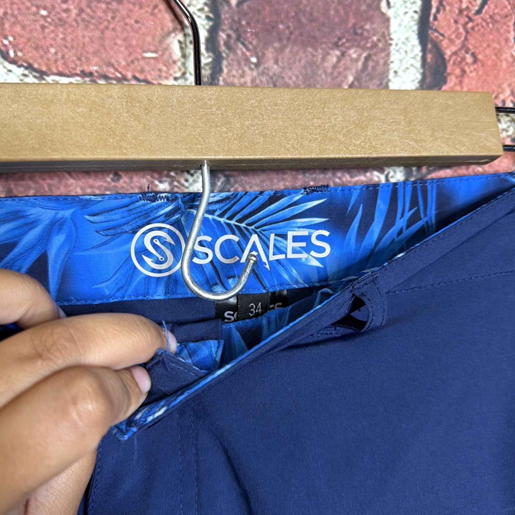 Vintage Scales Gear 34 Fishing Shorts 9" Hybrid Blue Chino Flat Front Mens 9 in Inseam Casual Regular 34" Waist Polyester Spandex Size US 34 / EU 50 - 2 Thumbnail