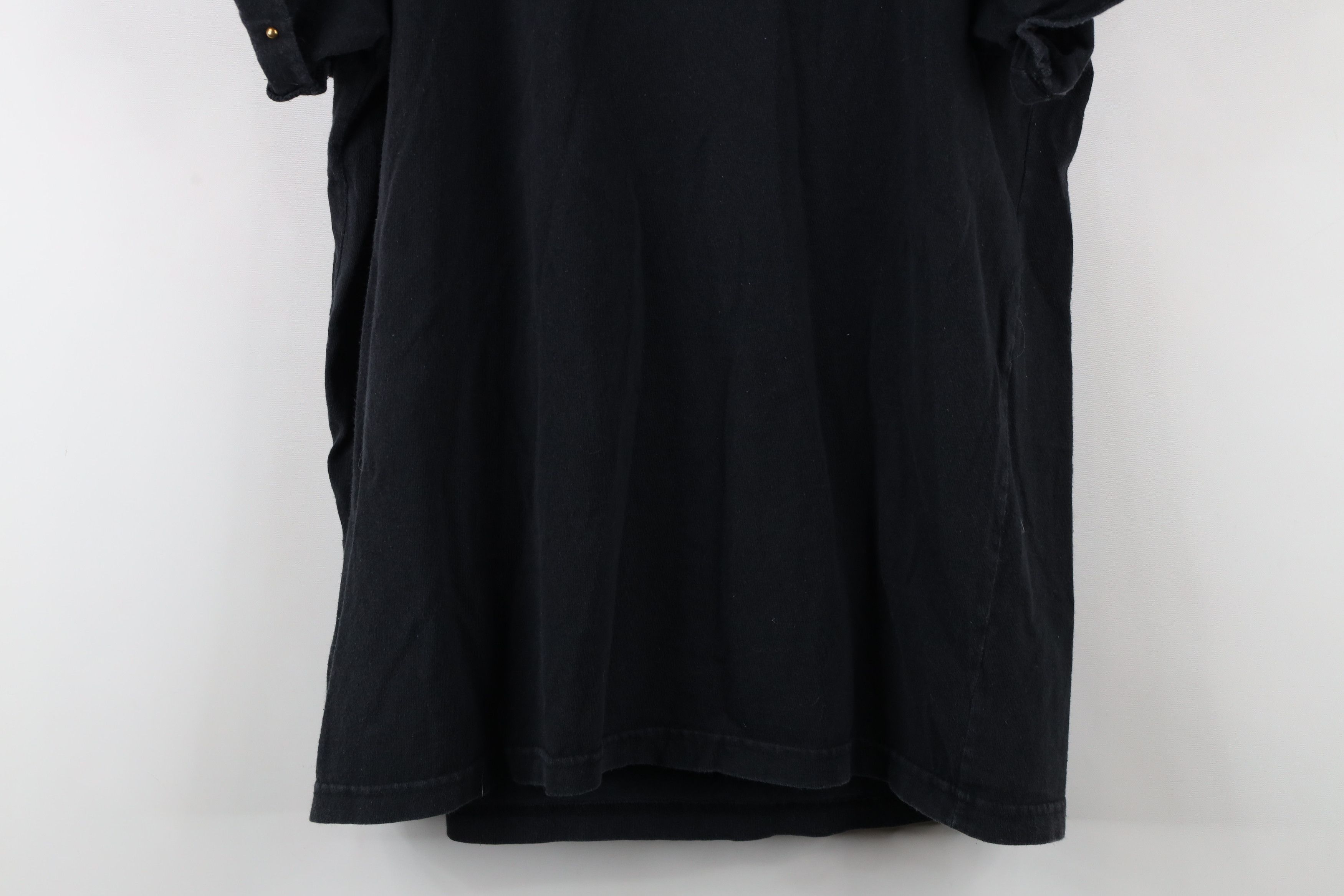 Vintage Vintage 90s Streetwear Wildlife Nature Safari T-Shirt USA Size ONE SIZE - 11 Thumbnail