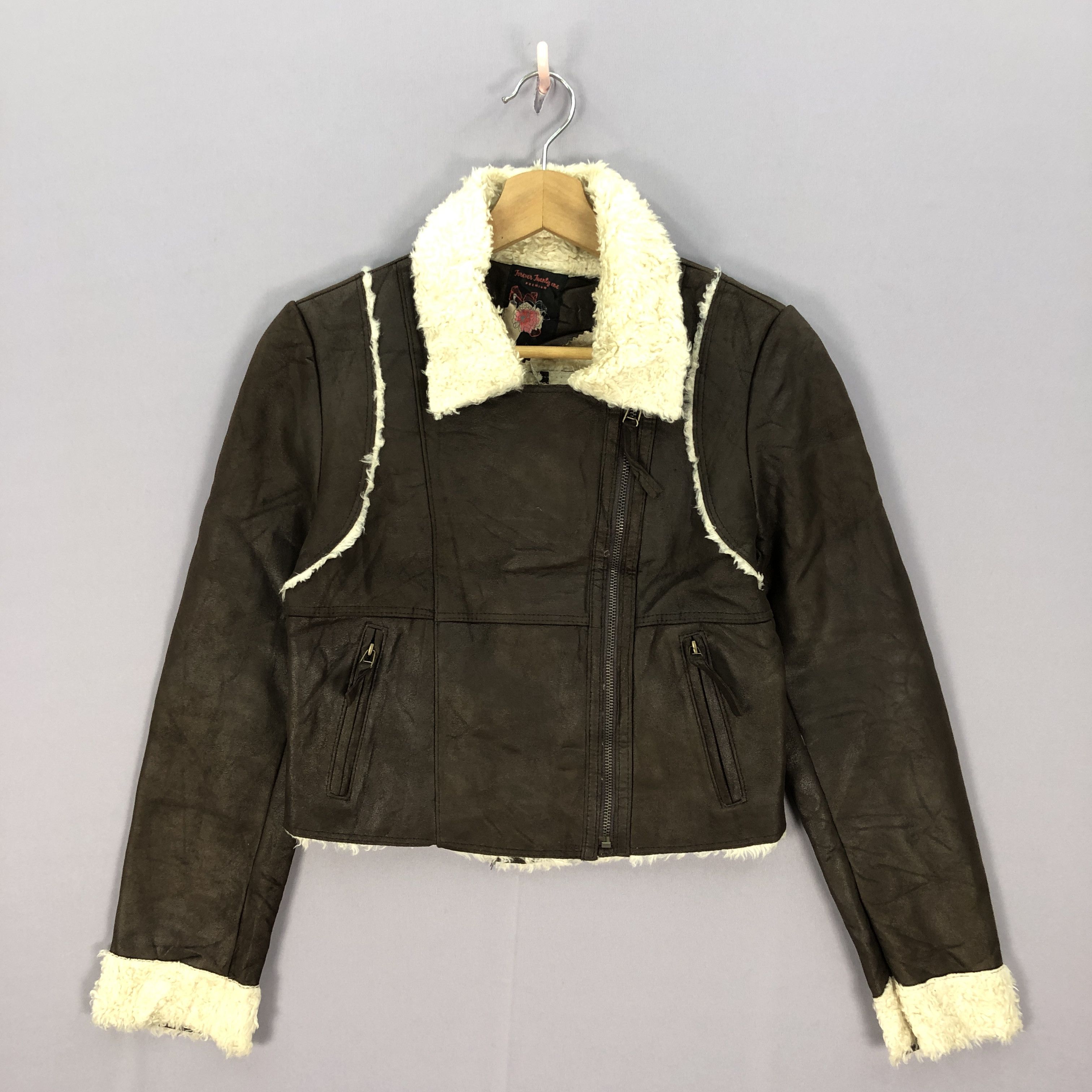 Japanese Brand × Vintage Vintage Thick Ladies Suede Shearling Leather Punk Jackets Size XXS / US 00 / IT 34 - 3 Thumbnail