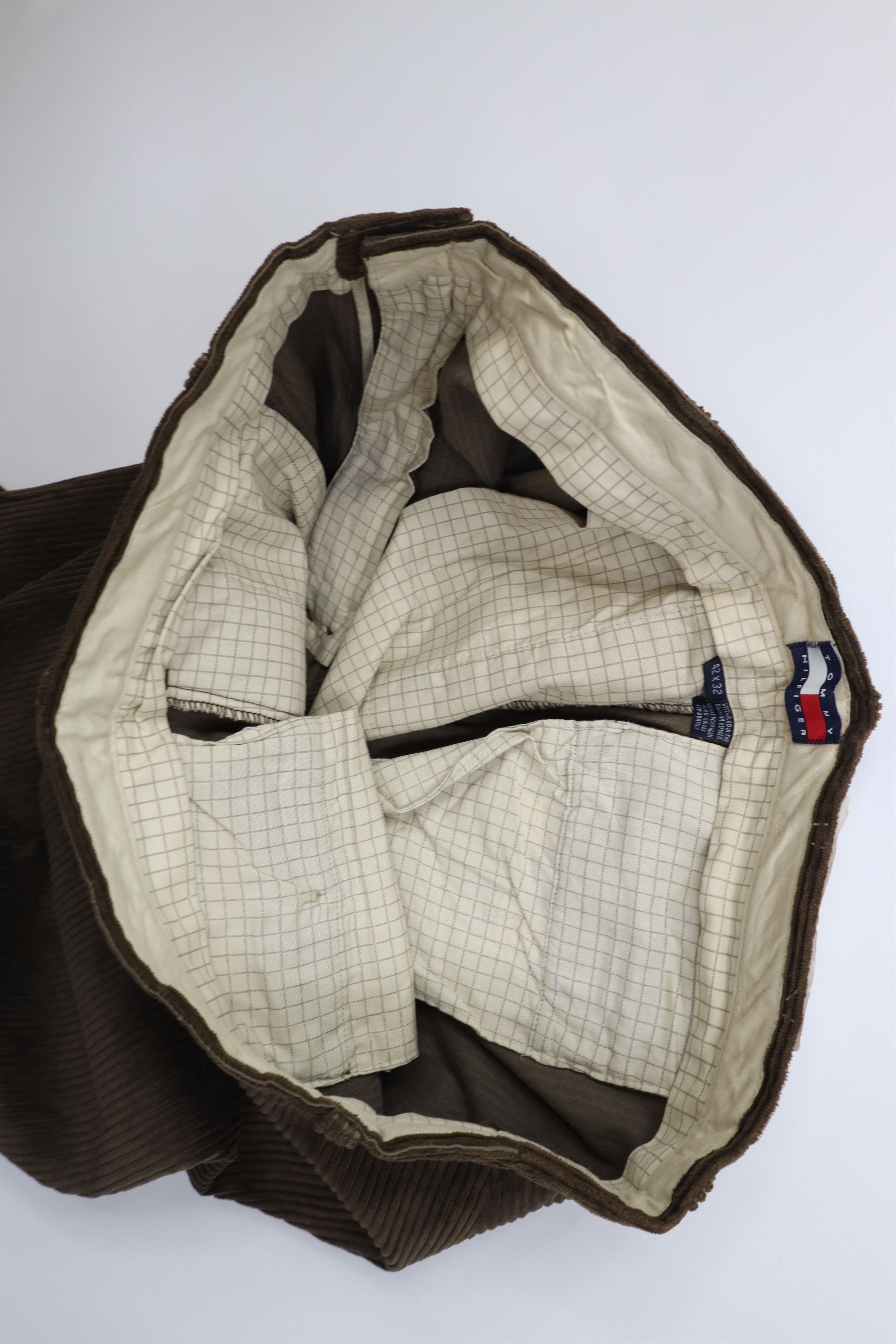 Tommy Hilfiger Deadstock Vintage 90s Tommy Hilfiger Corduroy Wide Leg Pants Size US 42 / EU 58 - 7 Thumbnail