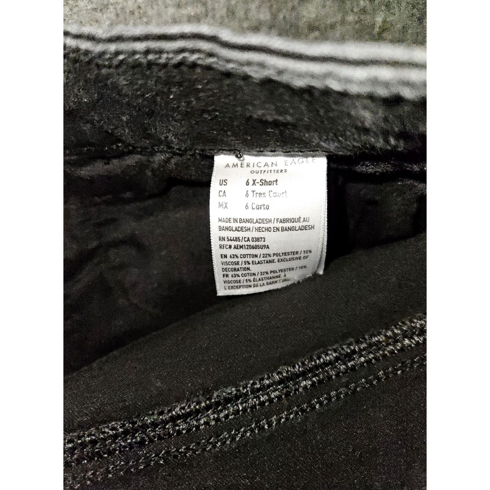 American Eagle Outfitters VINTAGE American Eagle Hi-Rise Jegging Women's 6 Black Mid Rise The Dream Jean Jegging 90s Grunge Distressed Pockets Stretch Womens Size 28" / US 6 / IT 42 - 4 Thumbnail