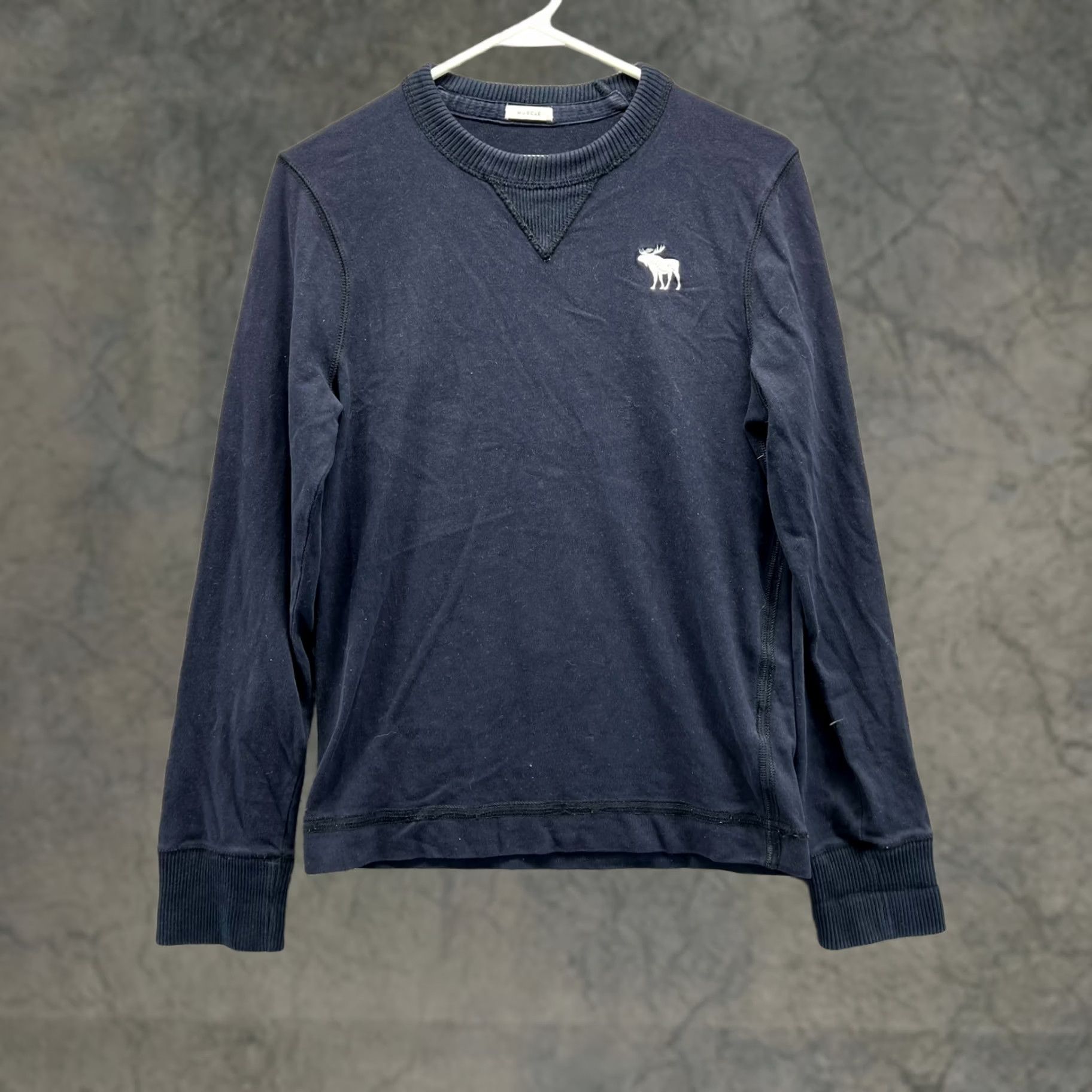 Abercrombie & Fitch VINTAGE Abercrombie & Fitch Sweater Women Small Blue Pullover Crewneck Embroidered Logo, Solid Fleece, All Seasons, Wool Size S / US 4 / IT 40 - 1 Thumbnail