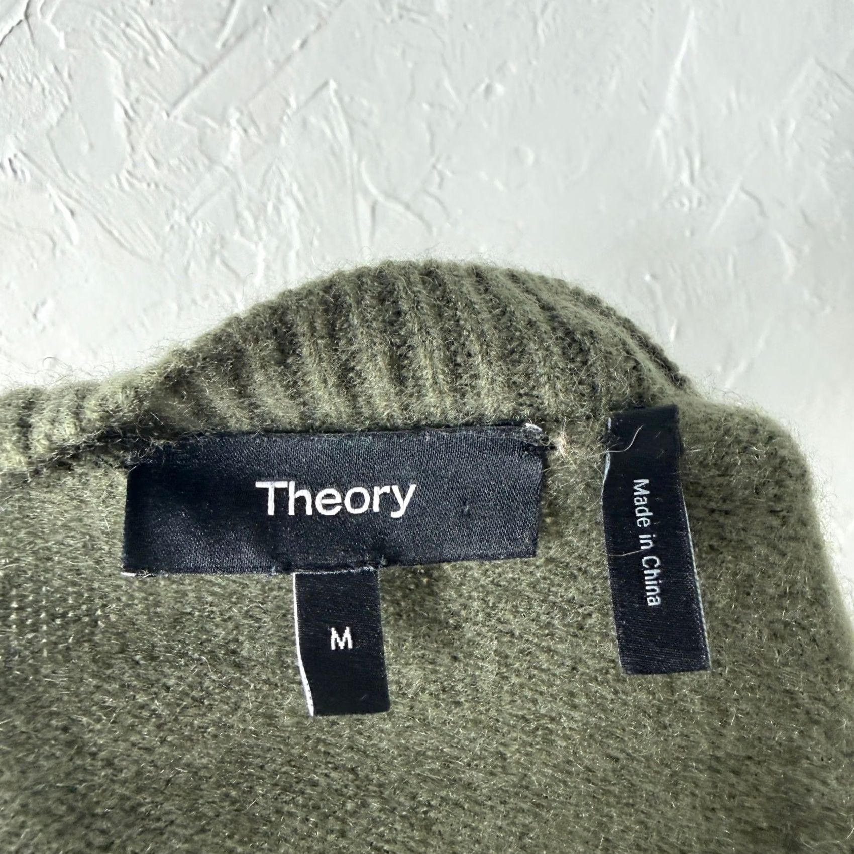 Theory Theory Sweater Women's M Cashmere Crew neck L/S Luxury Knit HOLE TT26 Size M / US 6-8 / IT 42-44 - 6 Thumbnail