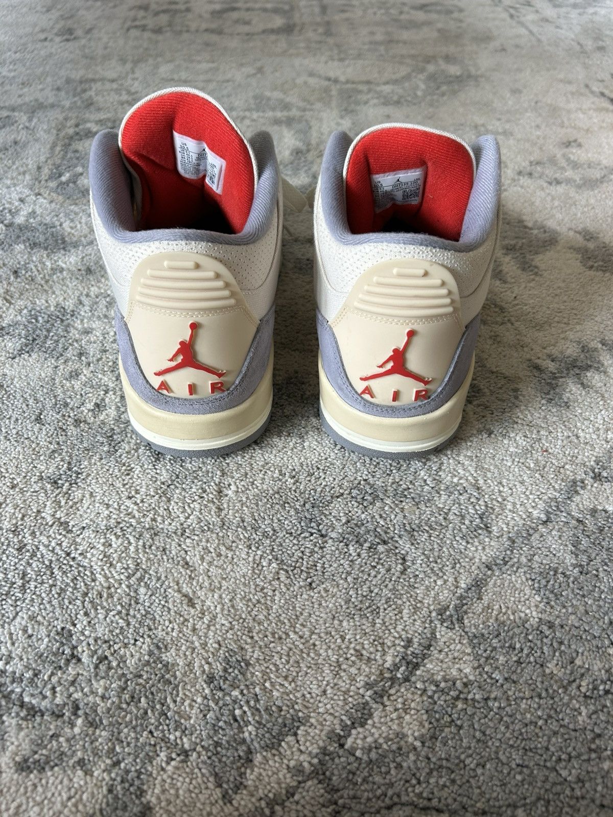 Jordan Brand Jordan 3 Retro SE “Muslin” Size US 10.5 / EU 43-44 - 4 Thumbnail