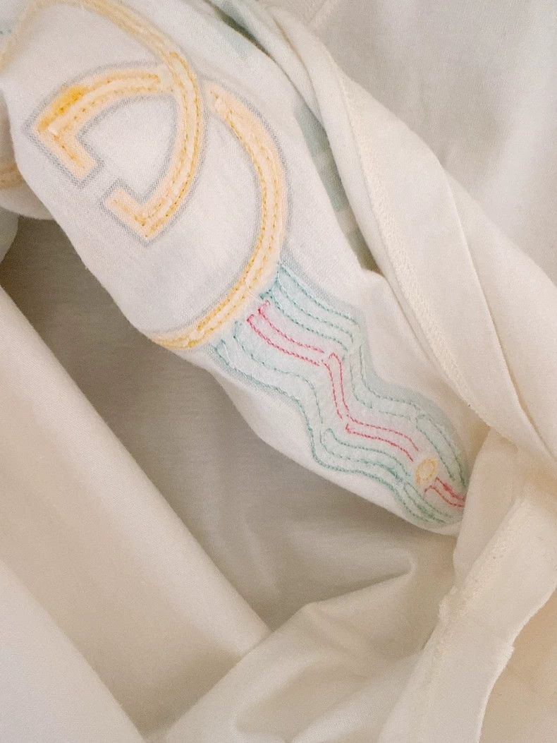 Gucci Gucci Letter sequin short-sleeved T-shirt 2504-Nextarrow Size US XXS / EU 40 - 6 Thumbnail