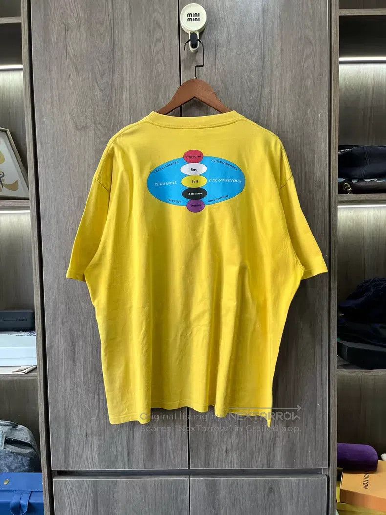 Balenciaga Balenciaga Yellow Embroidered Letter Short Sleeve Size US XS / EU 42 / 0 - 1 Thumbnail