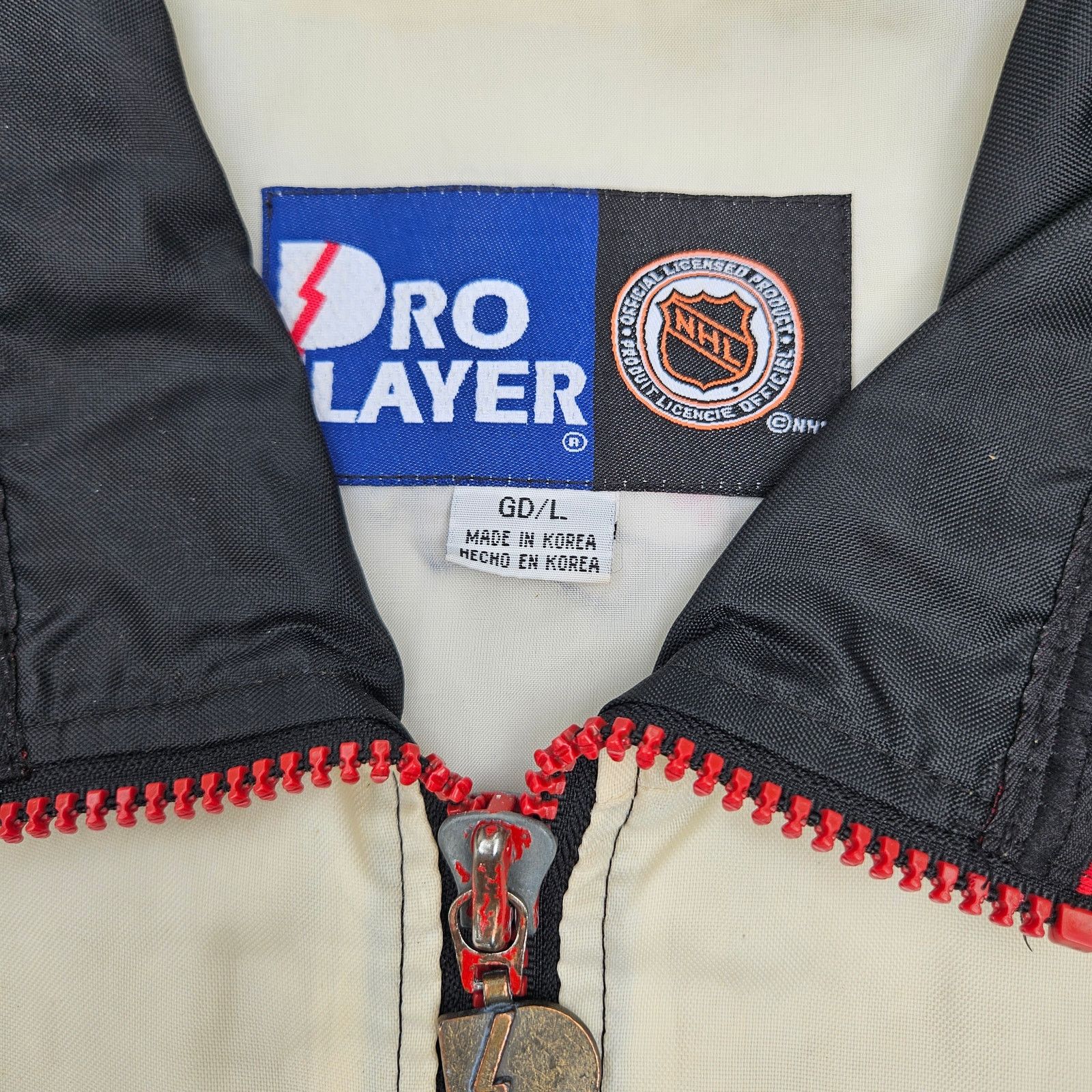 Pro Player Vintage Pro Player Black Hawks Windbreaker Jacket Mens L Size US L / EU 52-54 / 3 - 3 Thumbnail