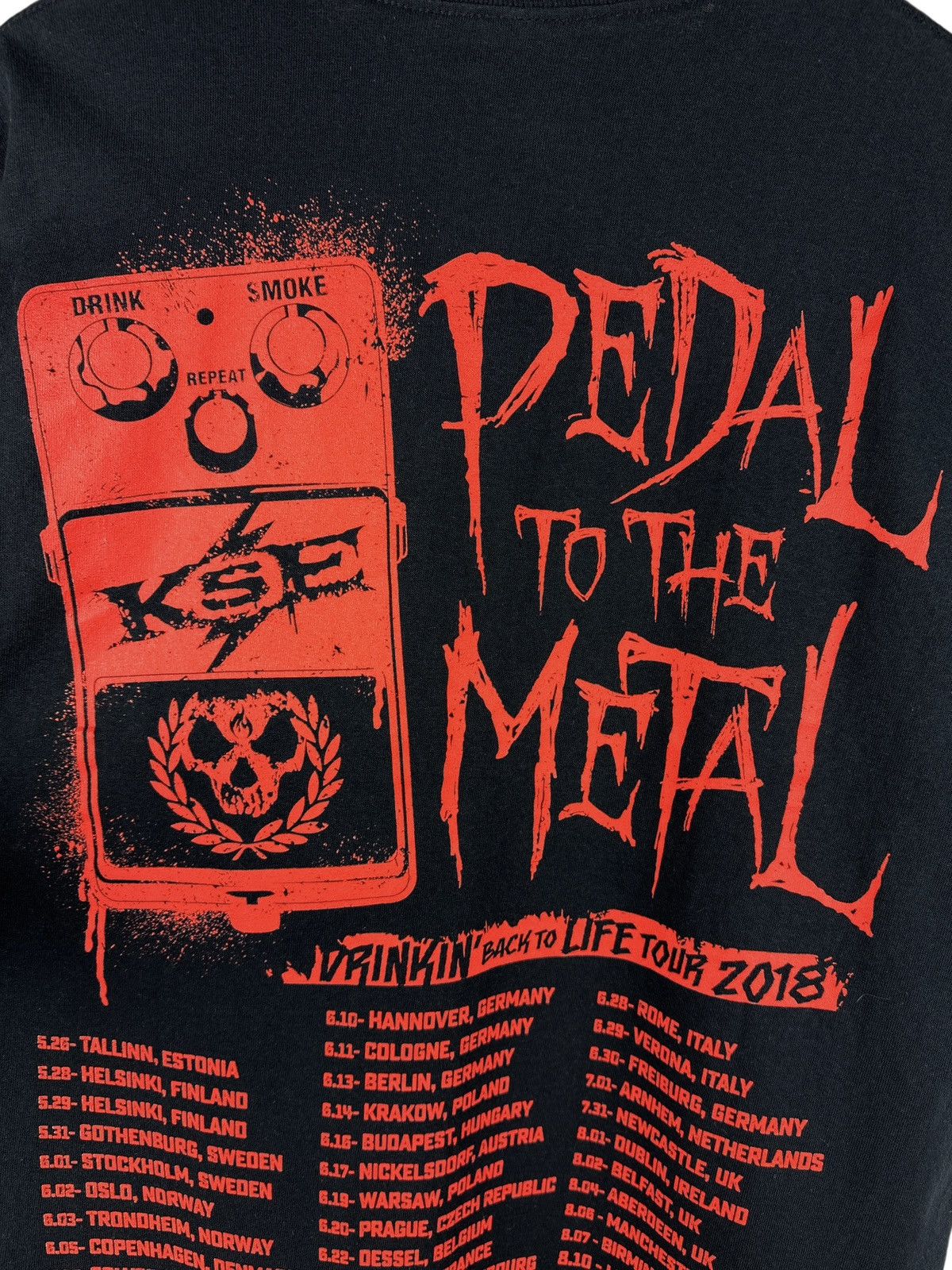 Band Tees 2018 Killswitch Engage Pedal To The Metal Tour T-Shirt Size US M / EU 48-50 / 2 - 14 Thumbnail