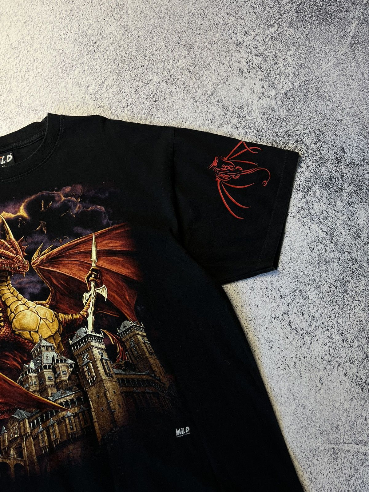 Vintage Vintage Horror overprint Dragons wild tee 90's Size US XXL / EU 58 / 5 - 8 Thumbnail