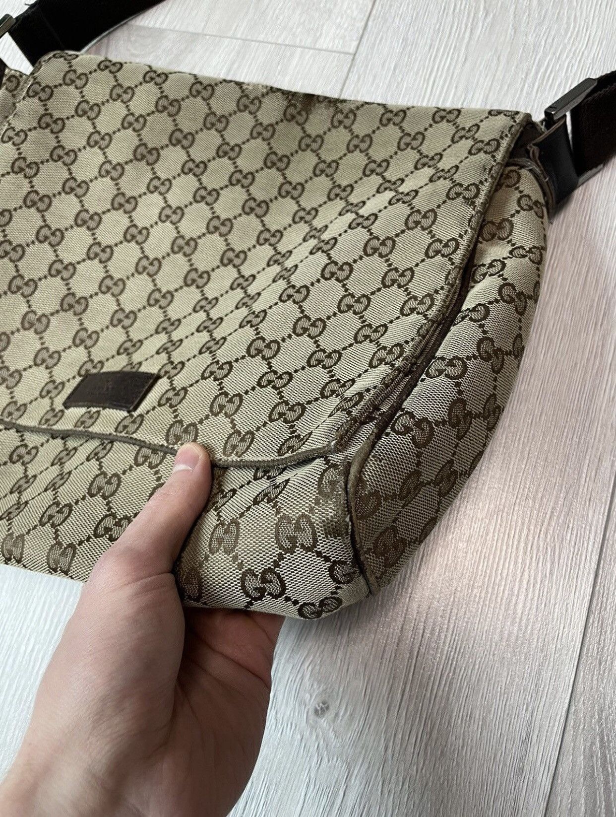 Gucci × Vintage 🔥Gucci vintage Monogram big messenger /shoulder Bag 🔥 Size ONE SIZE - 9 Thumbnail