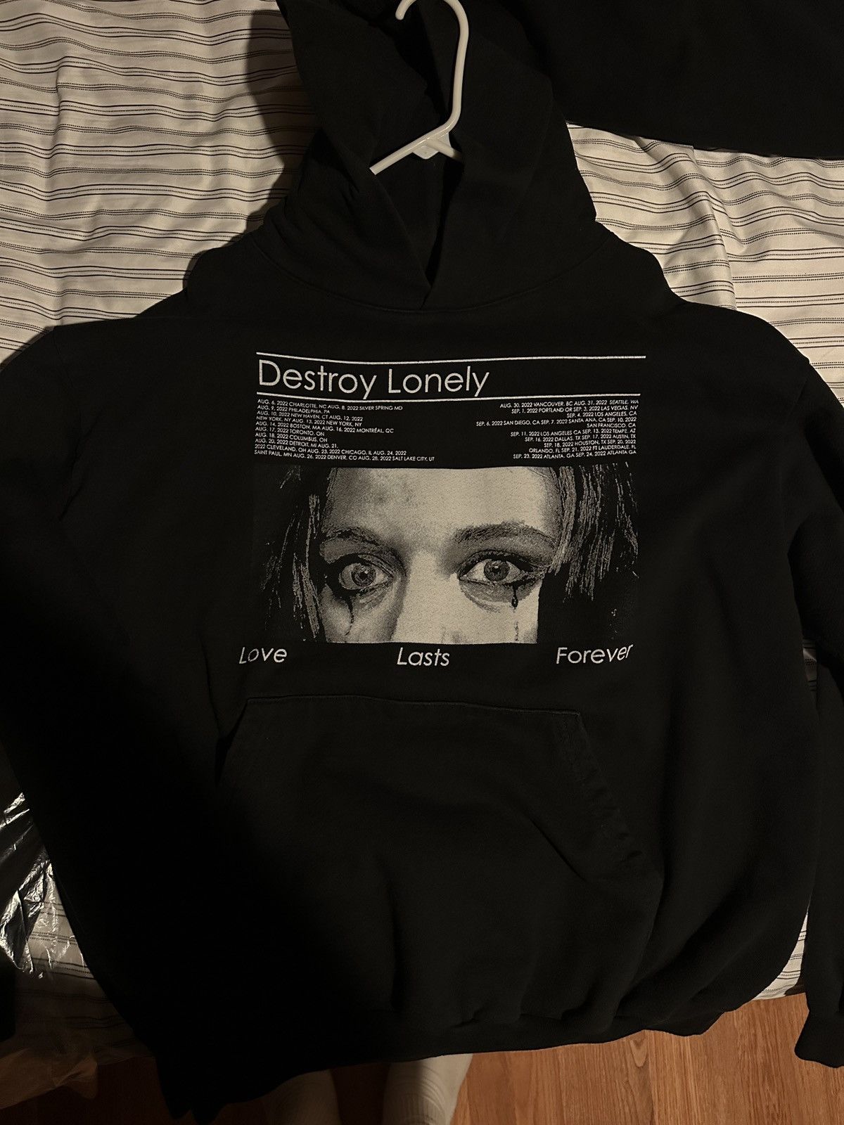 Destroy Lonely Destroy lonely love lasts forever Size US XXL / EU 58 / 5 - 1 Thumbnail