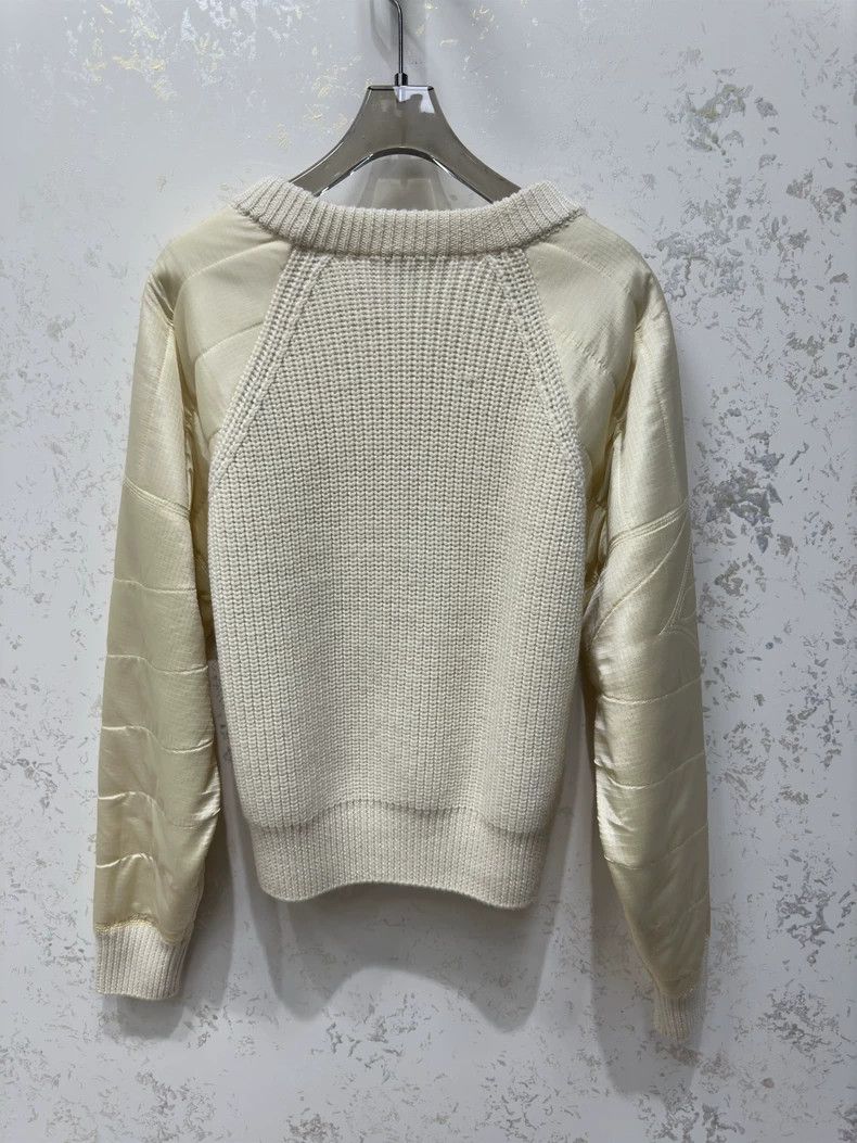 Louis Vuitton Louis Vuitton Goose-yellow wool knit sweater Size M / US 6-8 / IT 42-44 - 2 Thumbnail