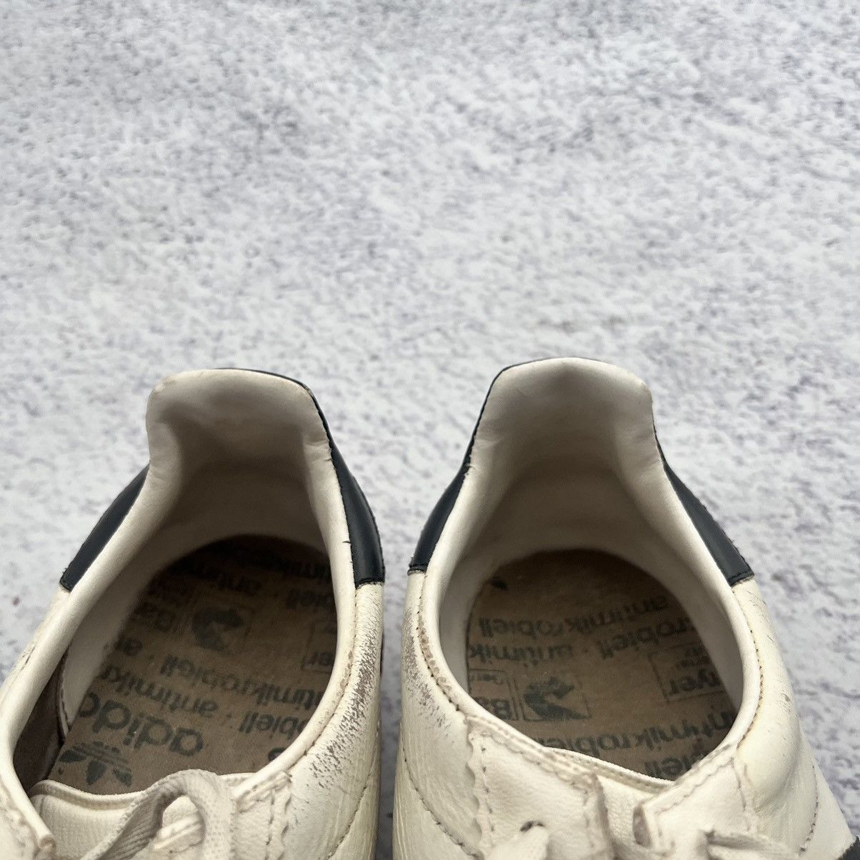 Adidas × Vintage Vintage Adidas Universal Made in Yugoslavia Black White Size US 8.5 / EU 41-42 - 15 Thumbnail