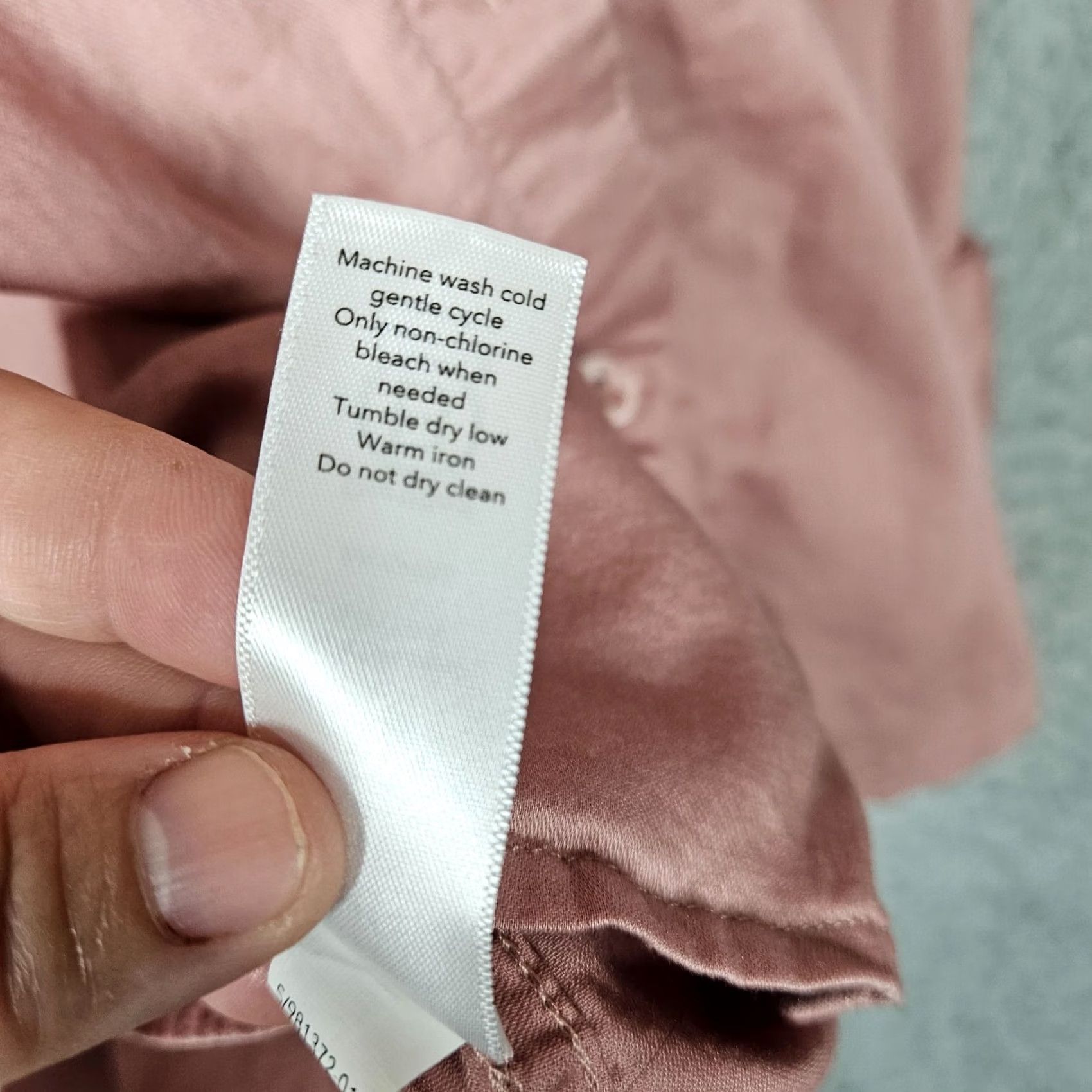 Athleta Athleta Button-Up Shirt Women’s Organic Cotton Light Pink Short Sleeve Size L Color Pink Regular Fit Casual Travel Shirt Womens L Size L / US 10 / IT 46 - 7 Thumbnail