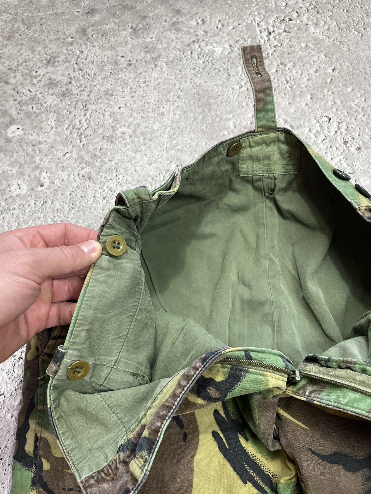 Other Vintage Military Camo Cargo Pants Army Combat Green Tactical Size US 32 / EU 48 - 10 Thumbnail
