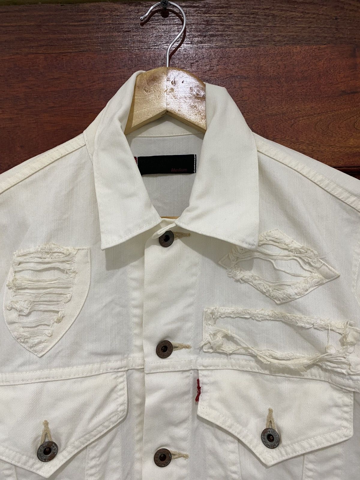 Levi's Vintage Levi’s Denim Trucker Design Distressed Jacket Size US M / EU 48-50 / 2 - 6 Thumbnail