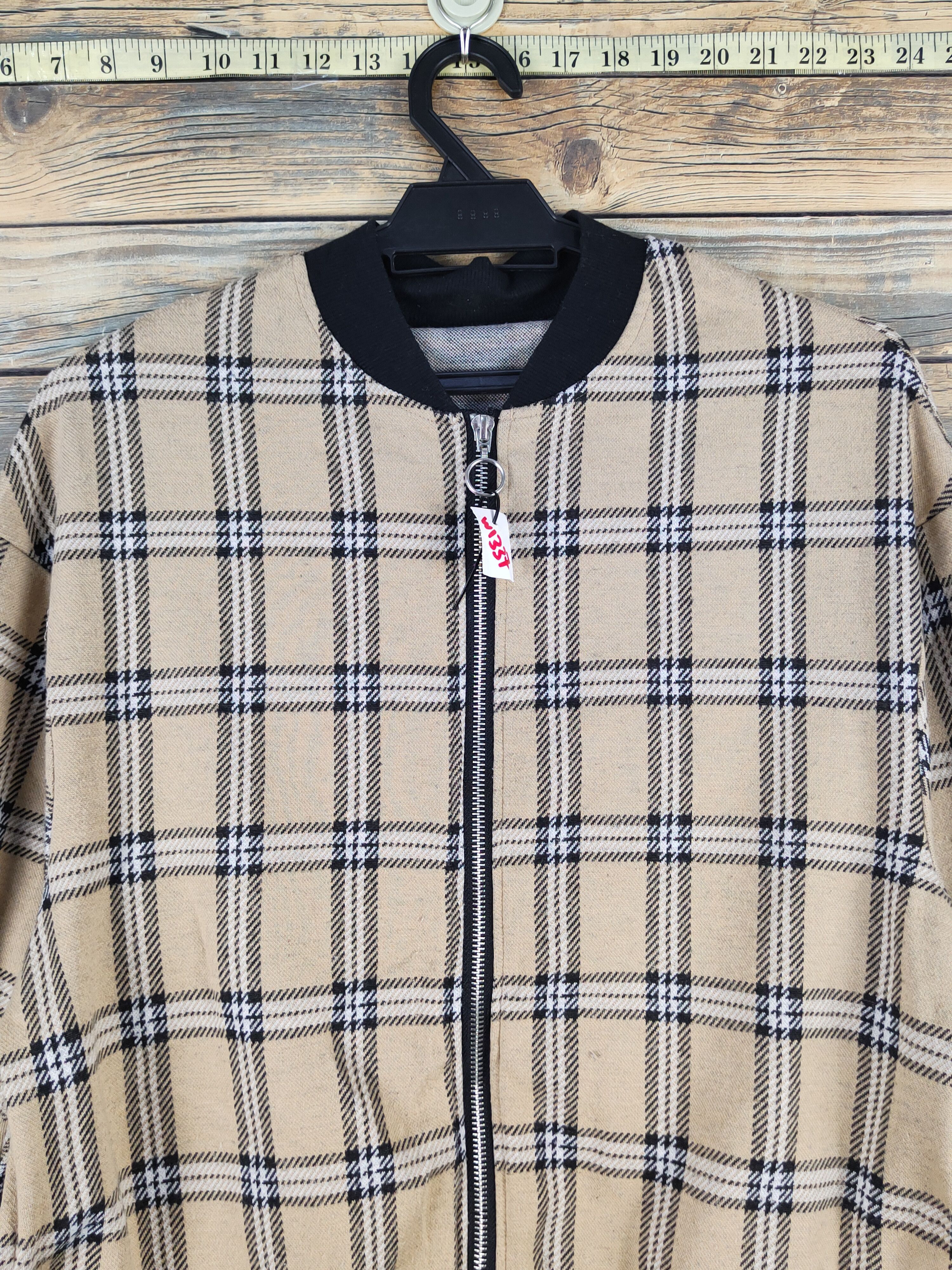 Homespun Knitwear × Japanese Brand × Vintage Bliatorm Light Brown checkered Sweaters # W1337 Size US S / EU 44-46 / 1 - 2 Thumbnail