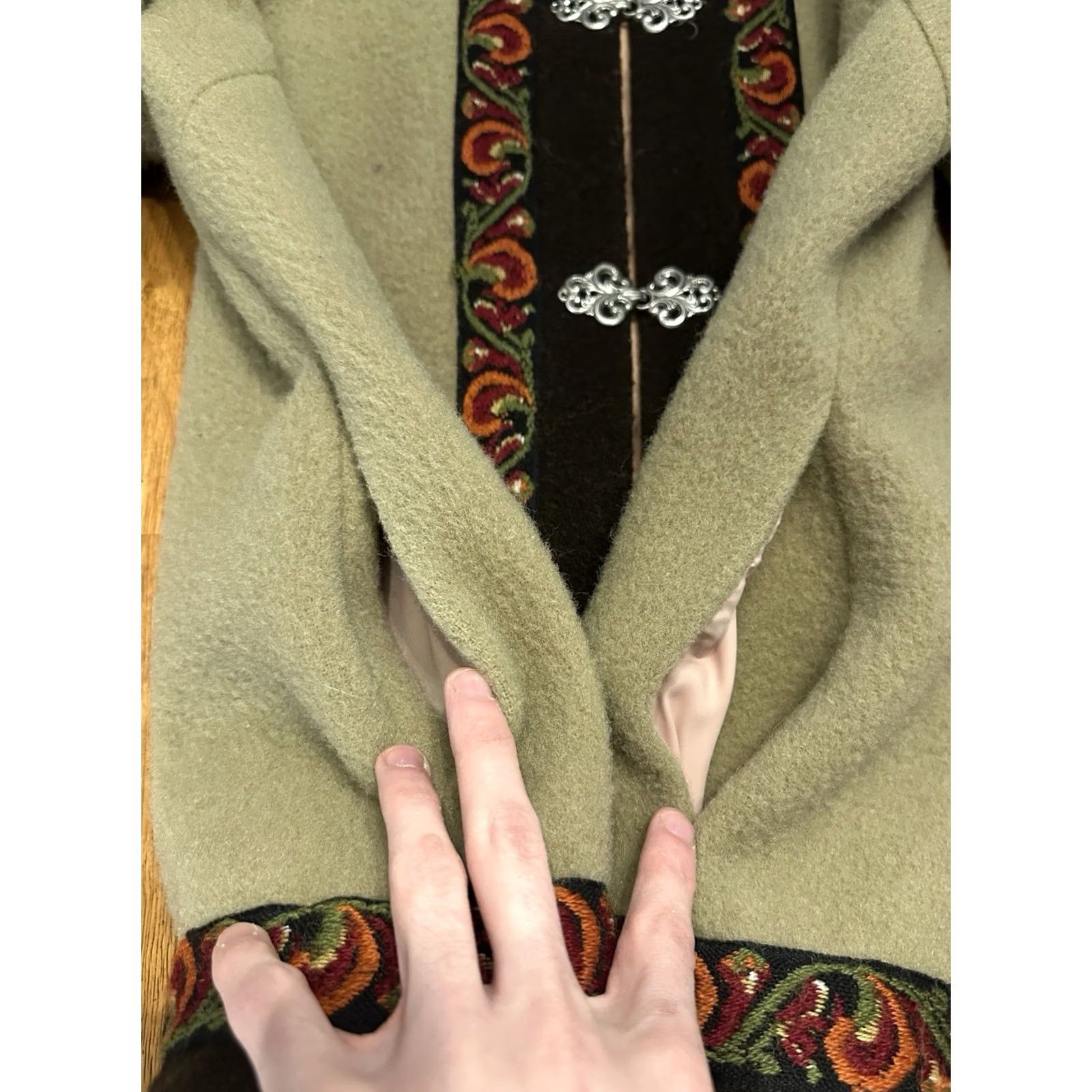 Vintage VINTAGE Firda Norway Wool Jacket Beige Clasp 80s M/L Size M / US 6-8 / IT 42-44 - 4 Thumbnail