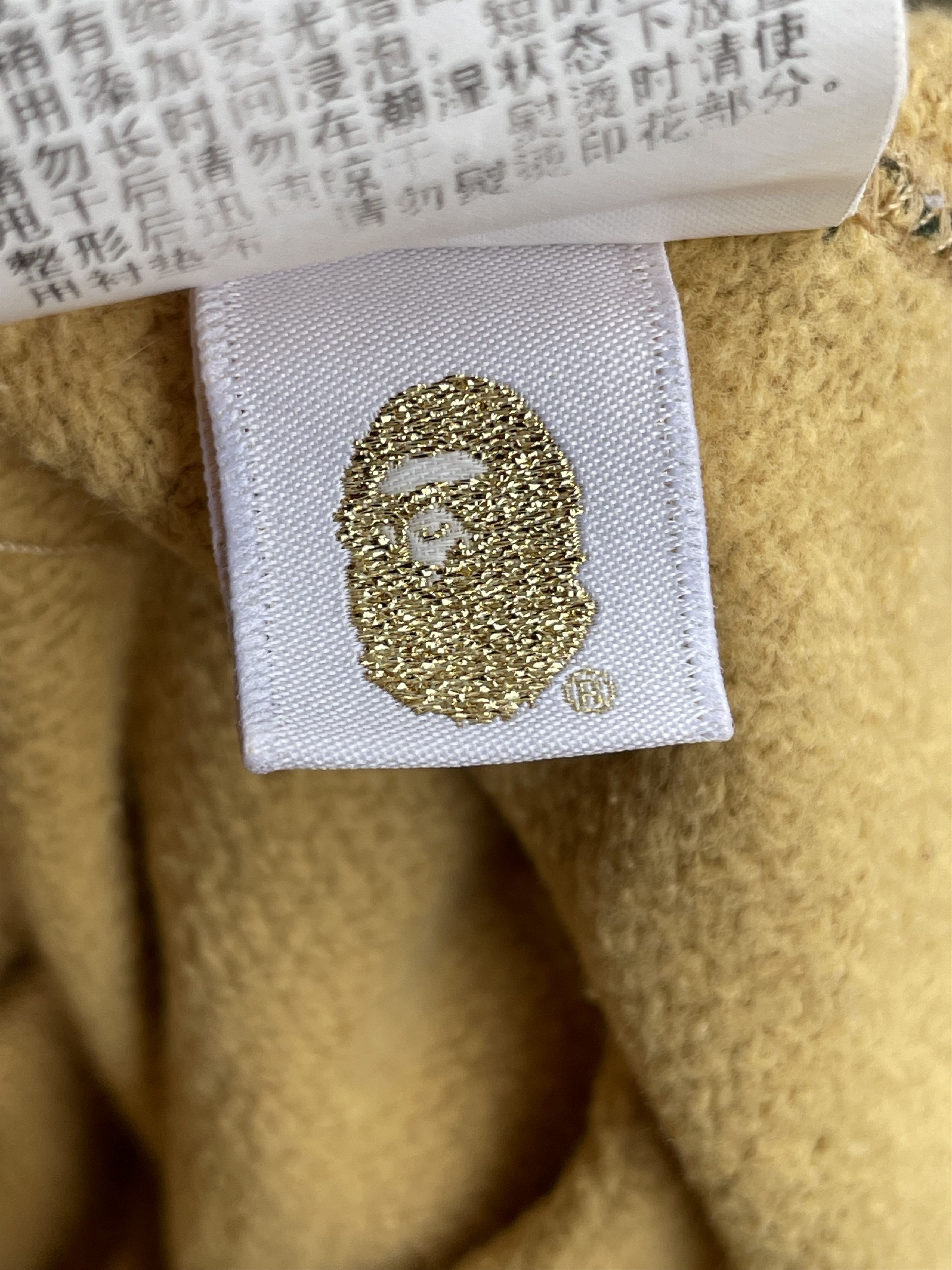 Bape BAPE 1st Camo Crewneck Size US L / EU 52-54 / 3 - 9 Thumbnail