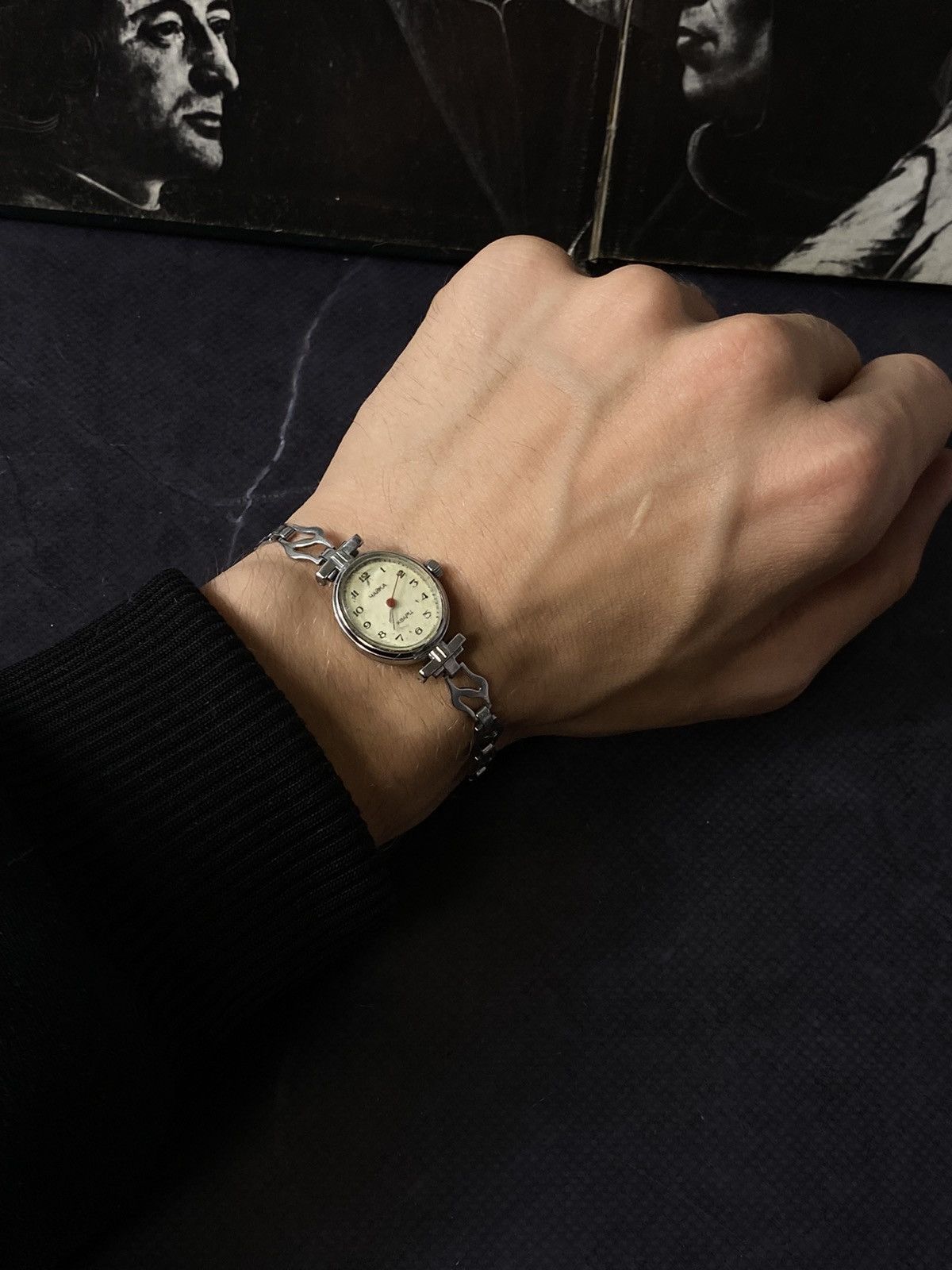 Jewelry Vintage Chaika Watch Quartz Rare Bracelet Size ONE SIZE - 7 Thumbnail