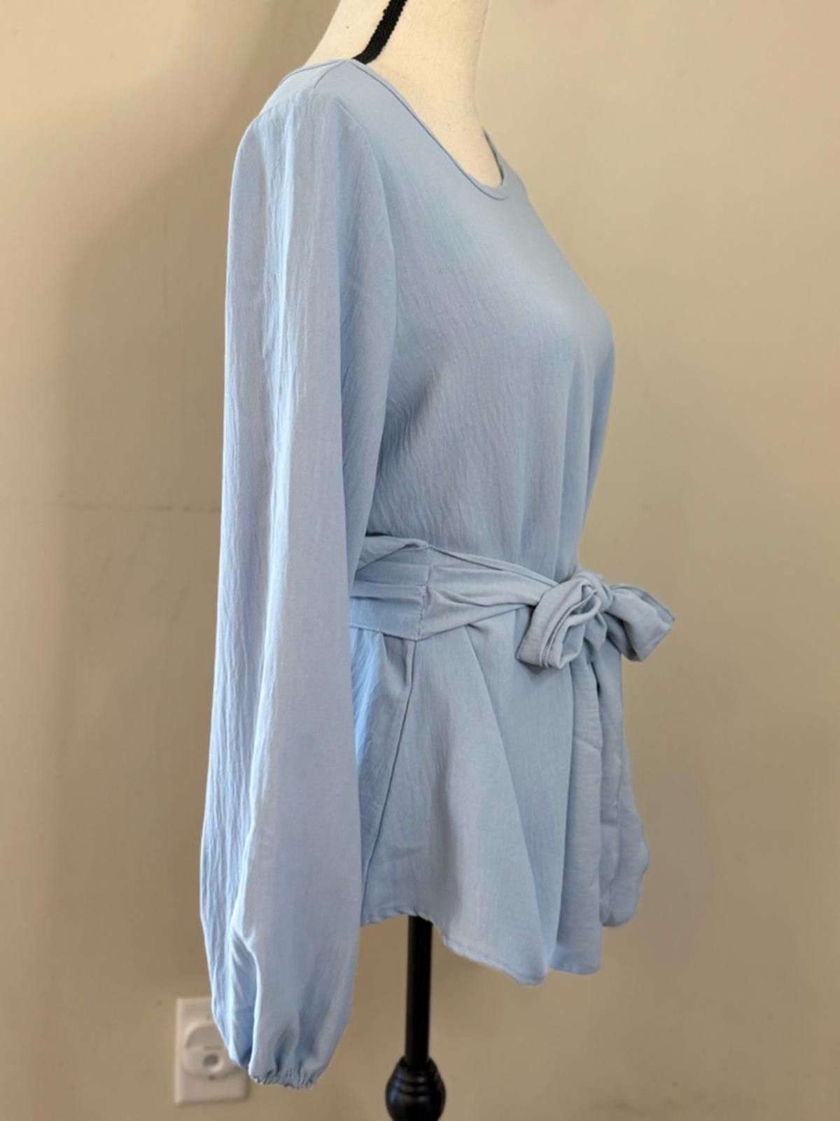 Other Mint Julep chic sky blue tunic top fabric belt & bow SZ SM Size S / US 4 / IT 40 - 2 Thumbnail