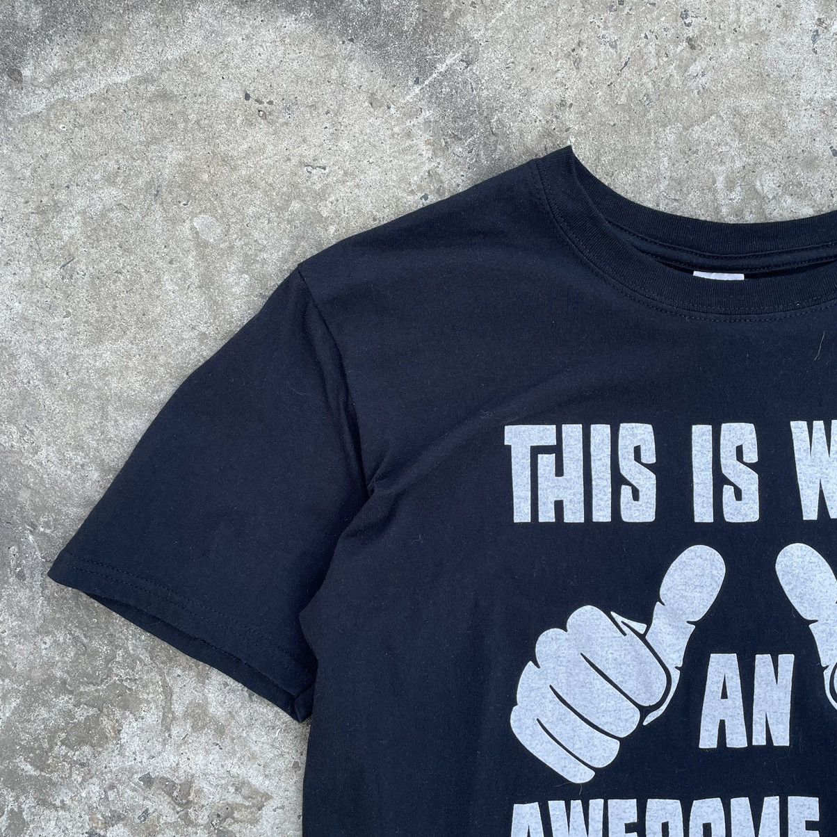 Vintage Vintage T-shirts Joke Humor This Is What An Awesome Dad Y2K Size US L / EU 52-54 / 3 - 6 Thumbnail