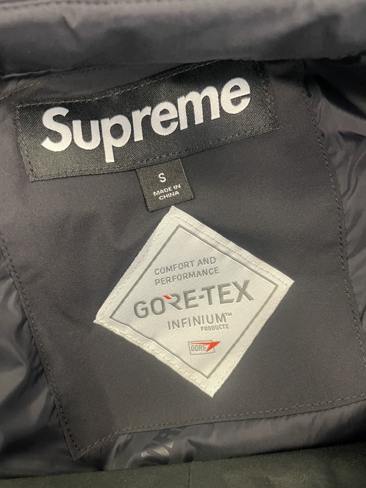 Supreme Supreme X Gore-Tex 2 Piece Vest and Jacket Size US S / EU 44-46 / 1 - 8 Thumbnail