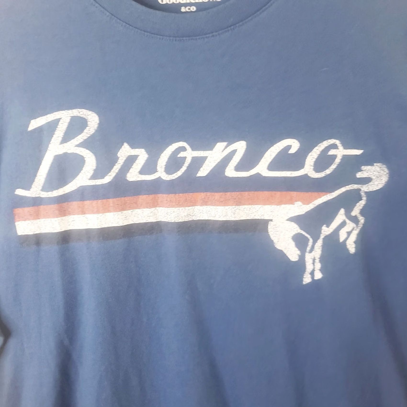 Ford VINTAGE Ford Bronco Striped Distressed Logo T-Shirt Mens XXL Blue Patriotic Size US XXL / EU 58 / 5 - 4 Thumbnail