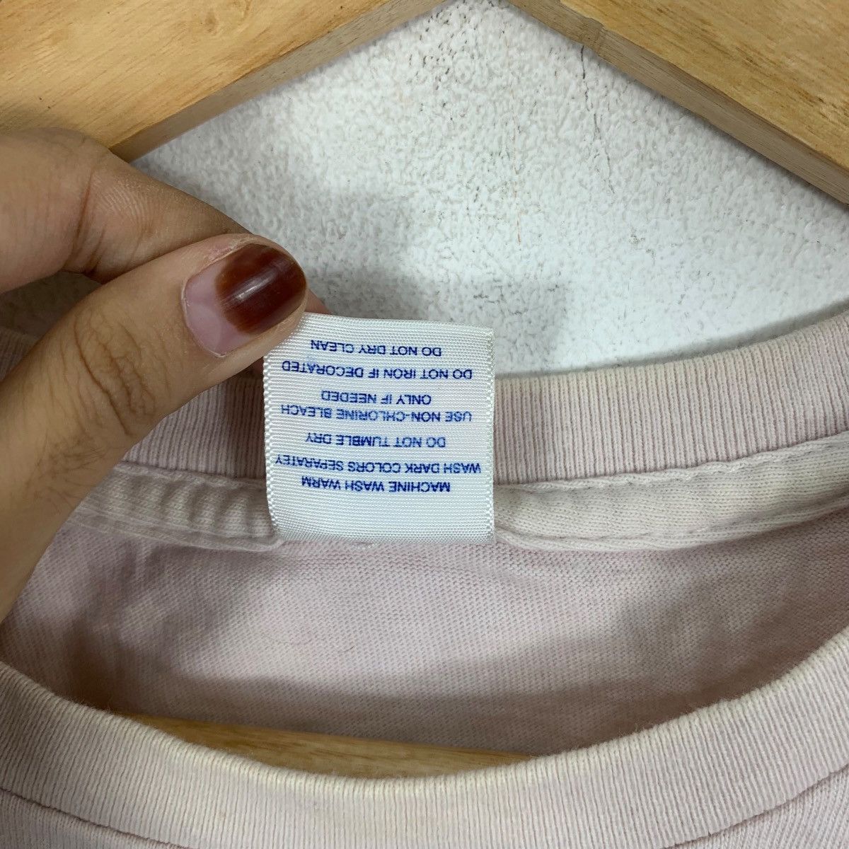 Vintage IN THE SAME BOAT Exhibition Refugee Awareness Tee Shirt Top Size M / US 6-8 / IT 42-44 - 6 Thumbnail