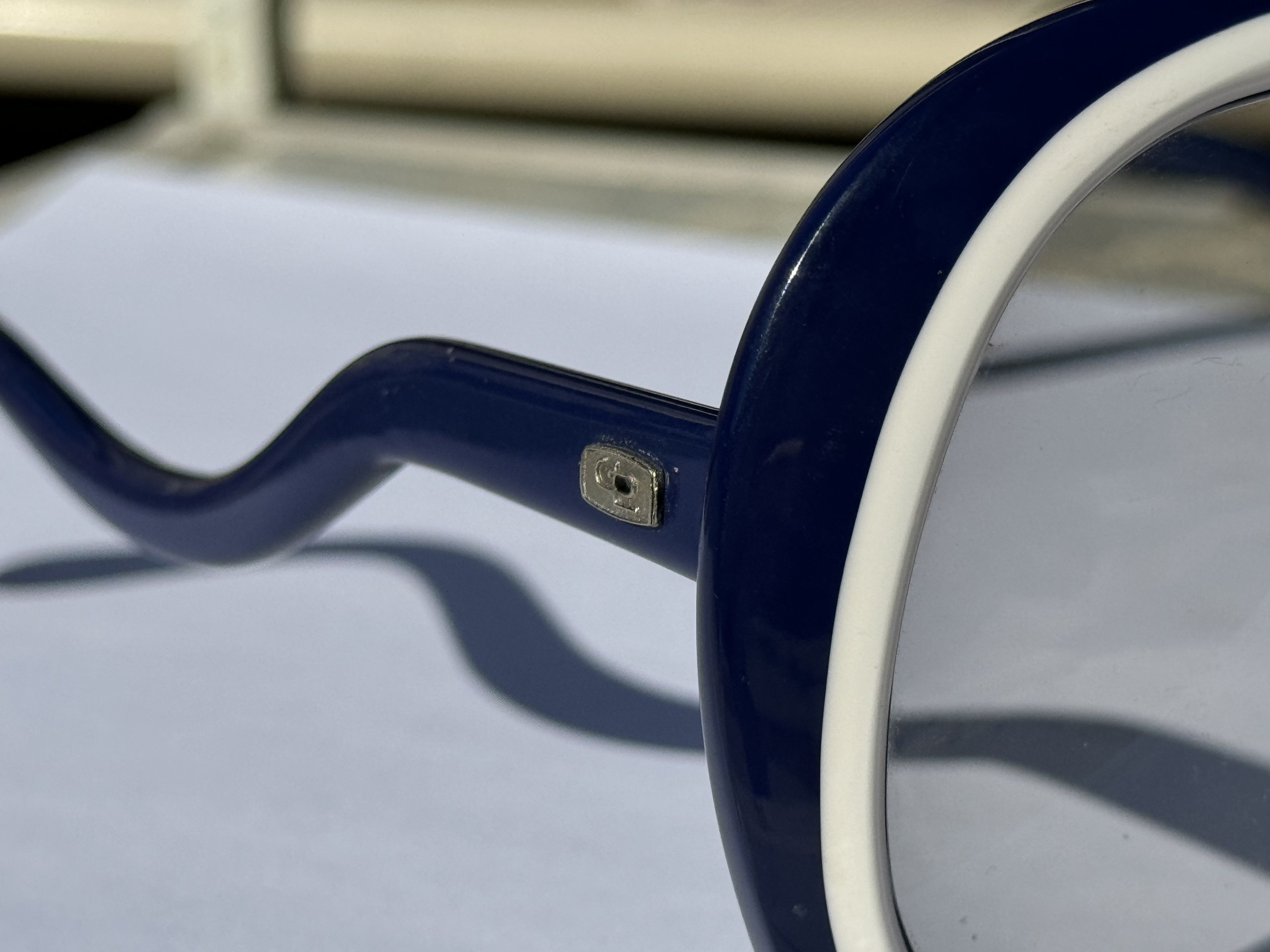 Vintage Vintage Oversized Sunglasses Size ONE SIZE - 5 Thumbnail