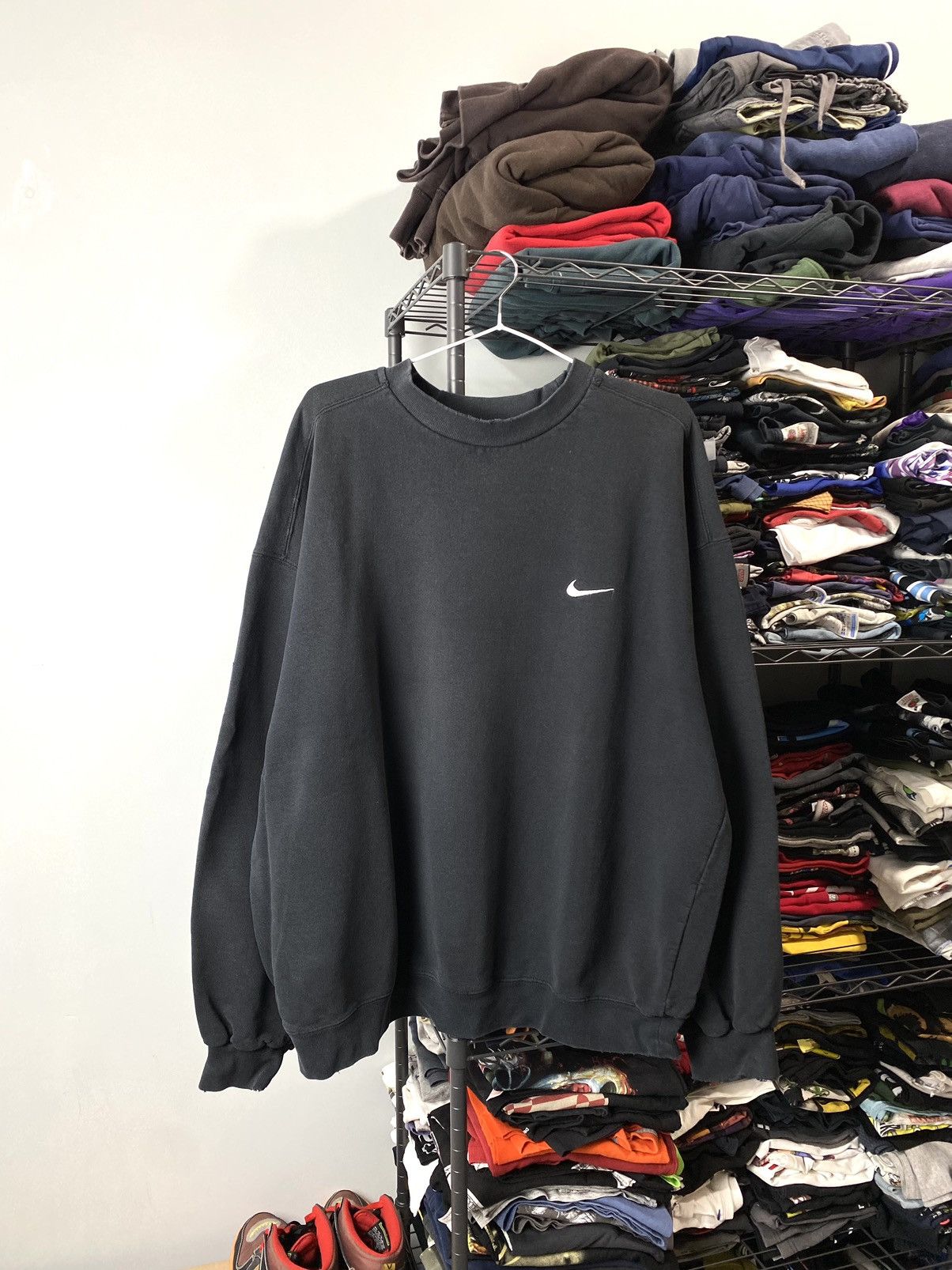 Nike Rare! Vintage 1990’s Nike Sweatshirt Travis Scott Style Size US XL / EU 56 / 4 - 1 Thumbnail