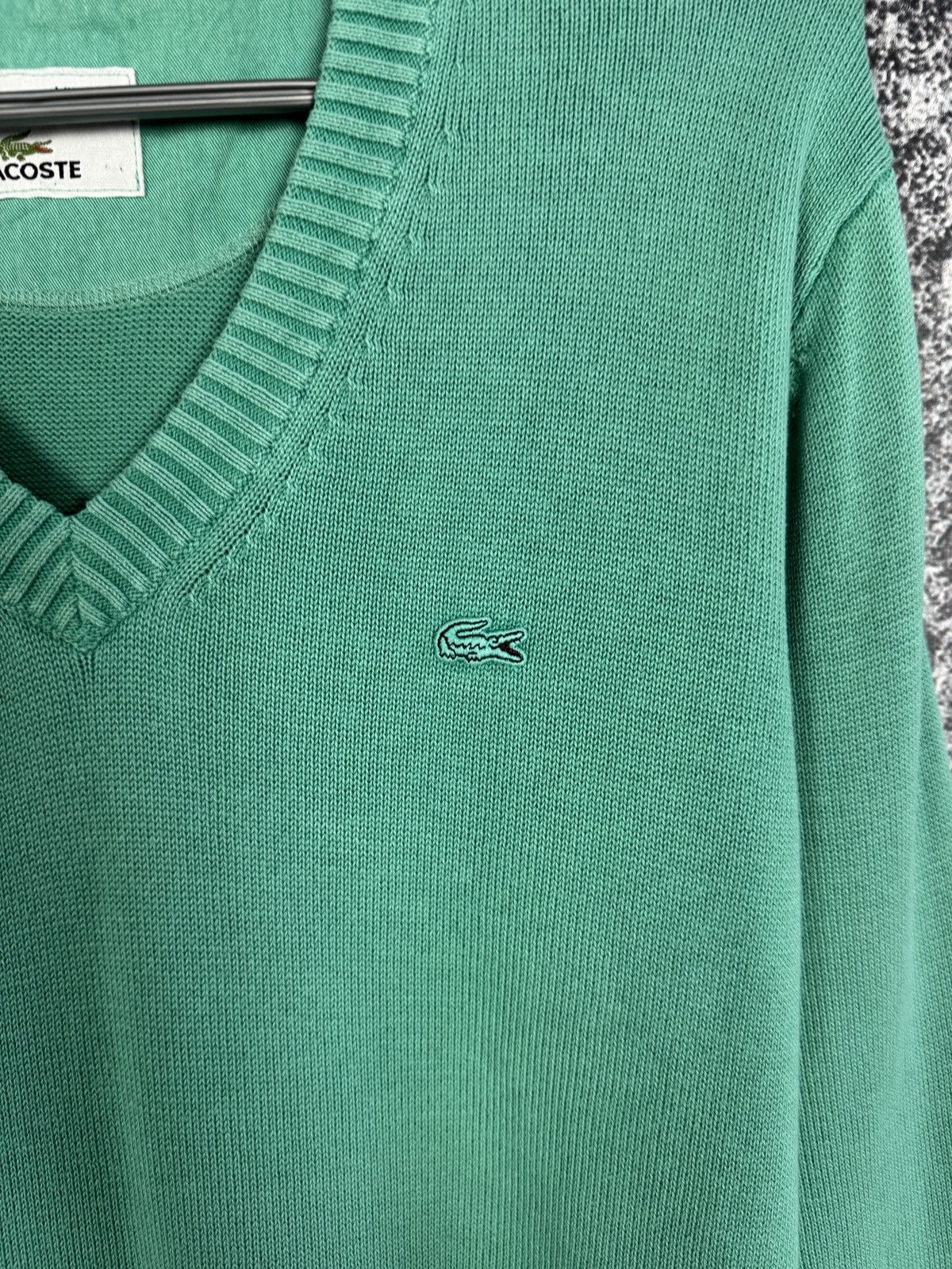 Lacoste Men’s Lacoste Vintage Washed V-Neck Sweater Pullover Size 5 Size US L / EU 52-54 / 3 - 6 Thumbnail