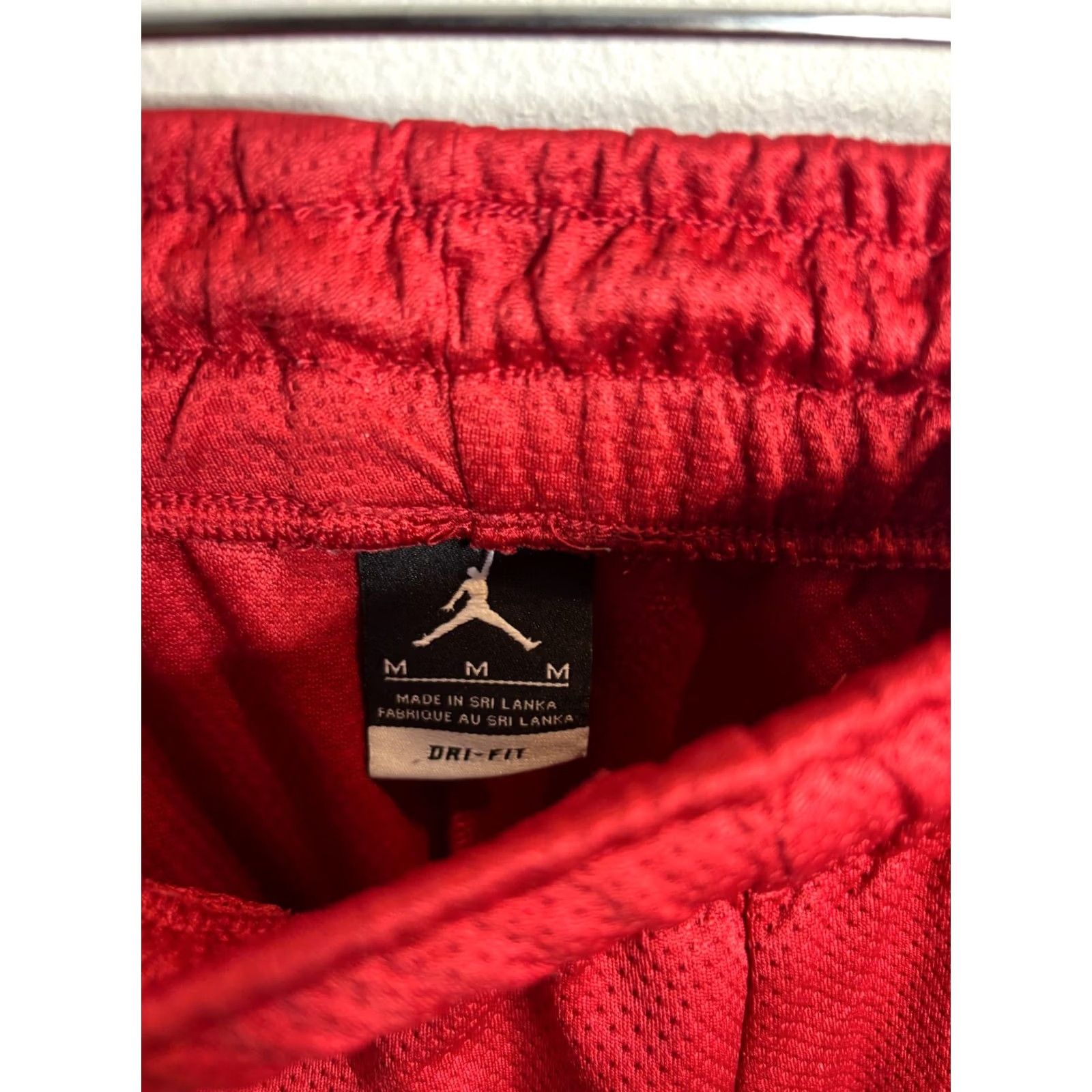 Nike Vintage Y2K Nik Shorts Mens Size M Red Basketball Shimmer Dazzle 4680 Size US 31 - 3 Thumbnail
