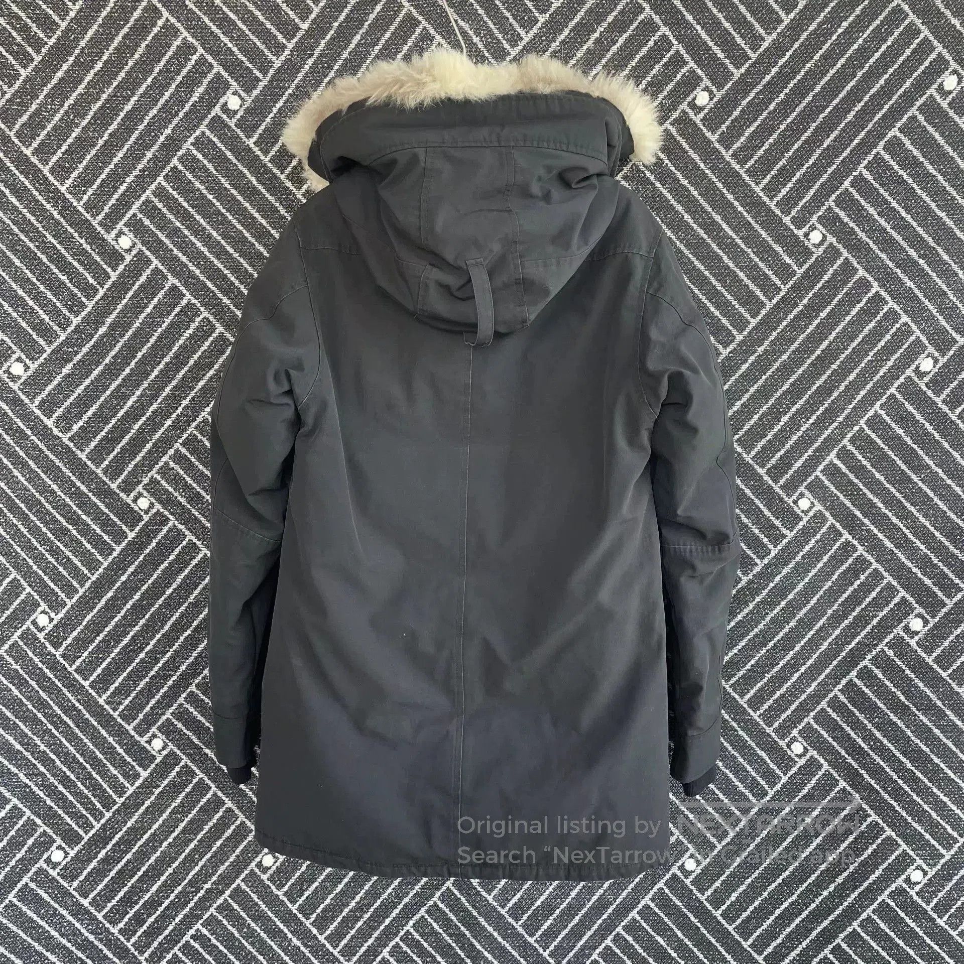Canada Goose Black Parka with Fur Trimmed Hood - XS. Size US XS / EU 42 / 0 - 2 Thumbnail